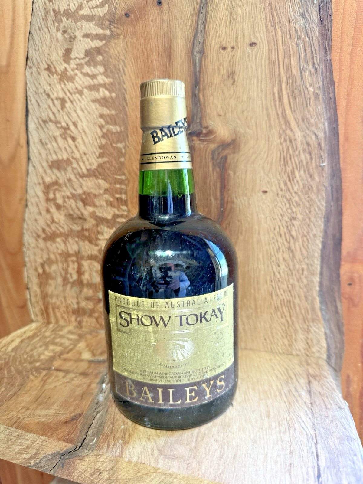 Old Bottle of Show Tokay bottled 1990s by Baileys Australia