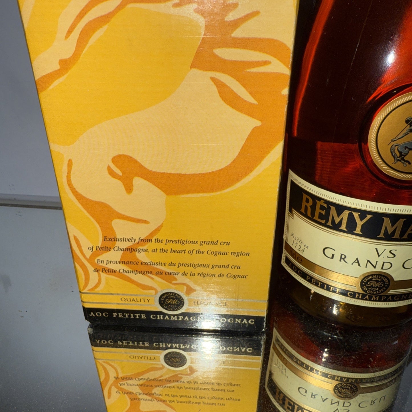 Remy Martin Vs Grand Cry champagne cognac Bottled 2000( Approx)