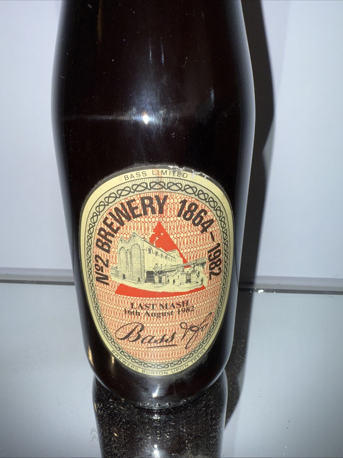Bass No2 Brewery Celebration Ale 1864-1982