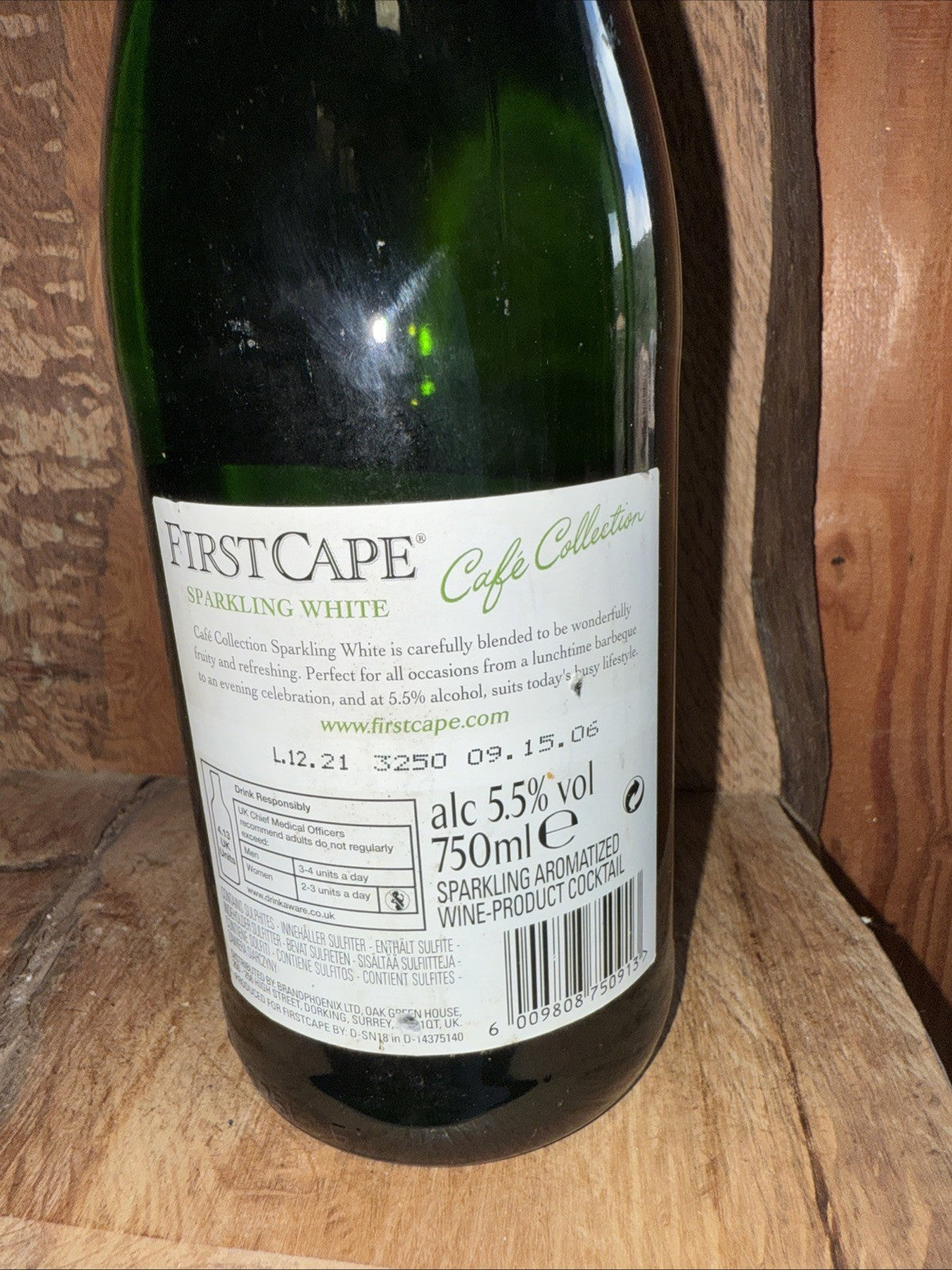 First Cape Sparkling White cafe collection