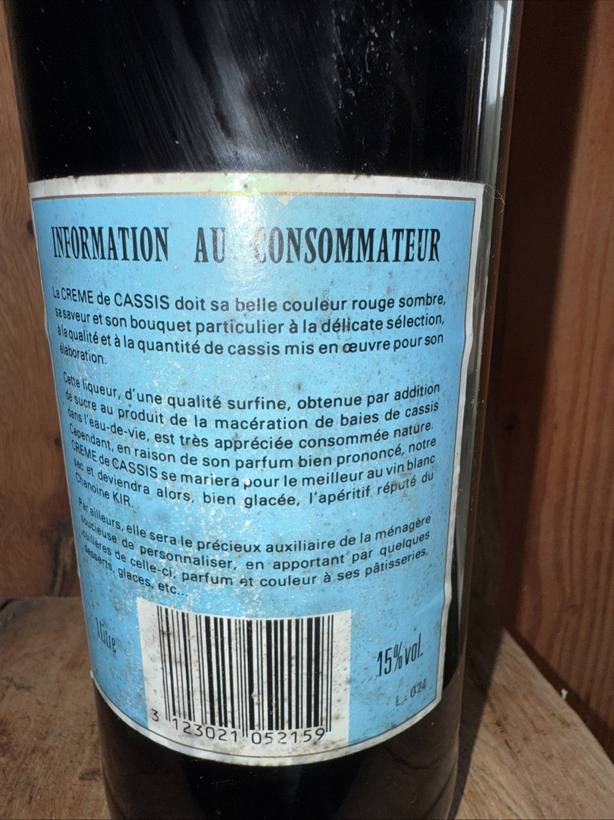 Crème De Cassis Liqueur Distilleries Peureux