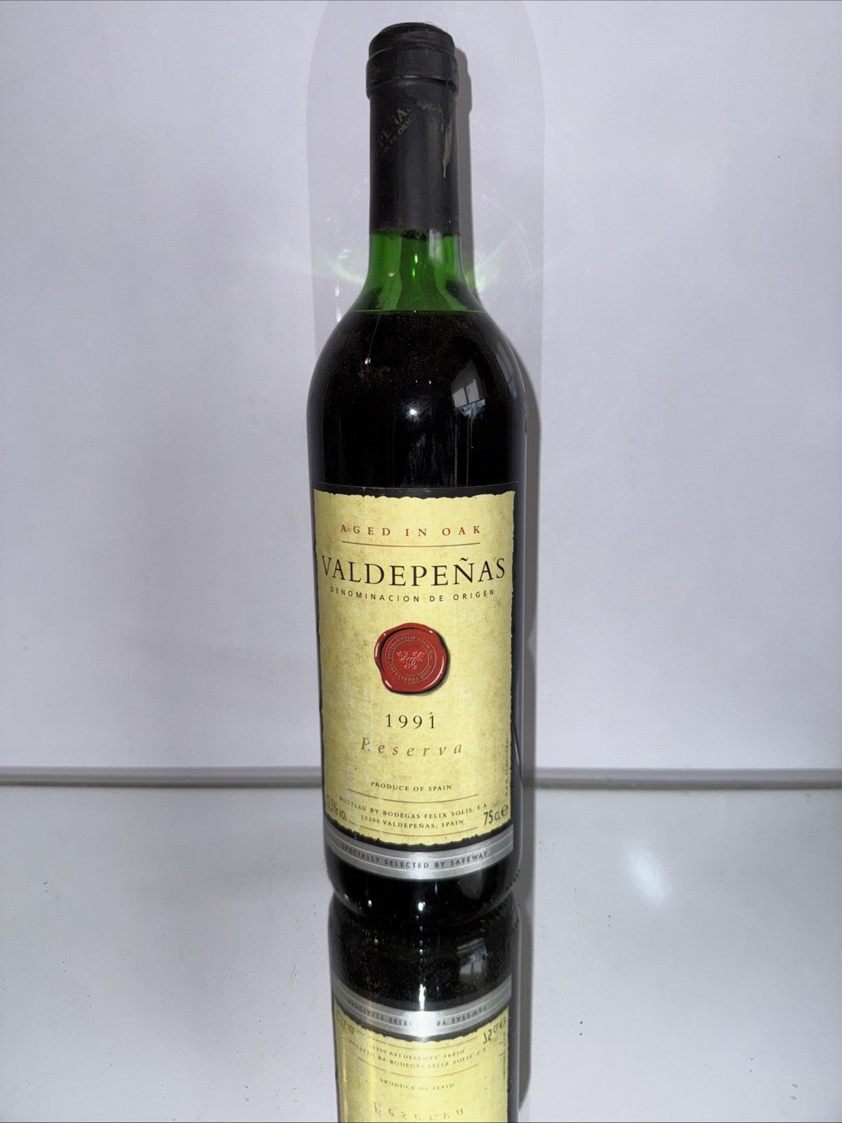 Félix Solís Valdepeñas Reserva 1991 Red