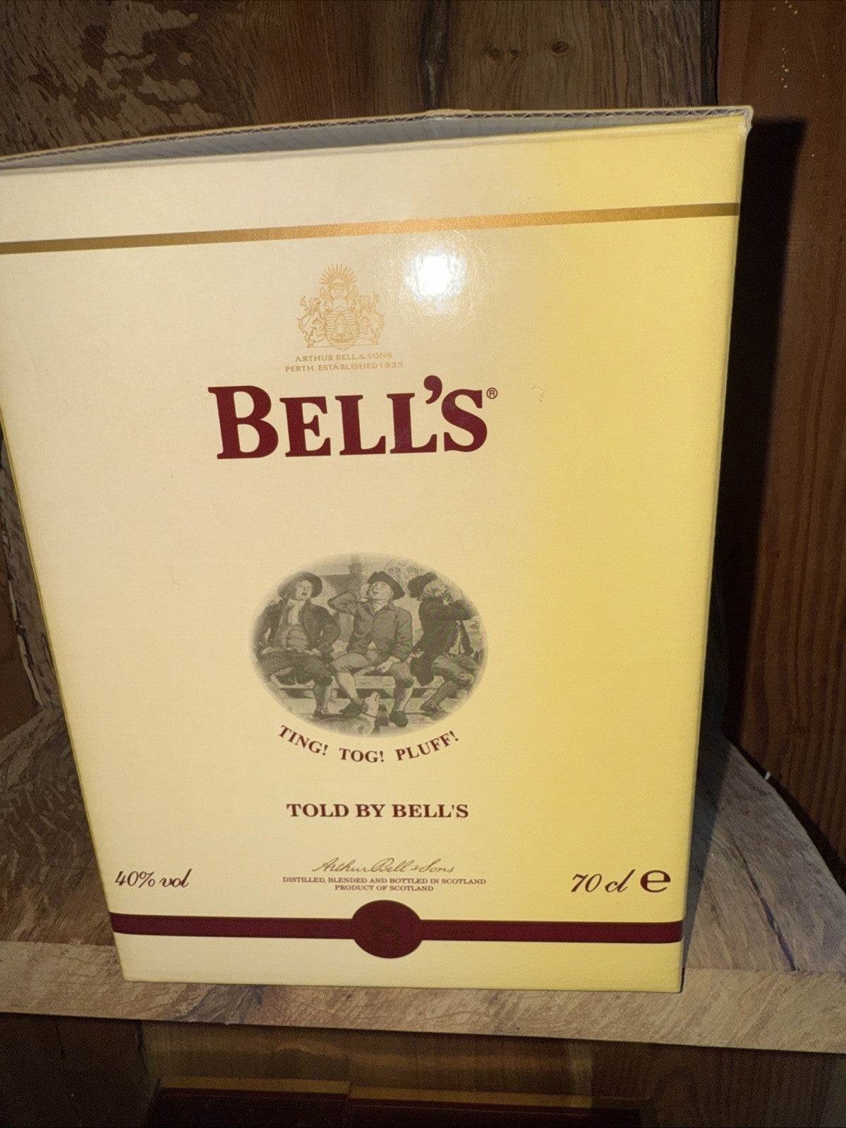 Bells Whisky 75cl decanter Christmas 2008 Boxes Mint condition