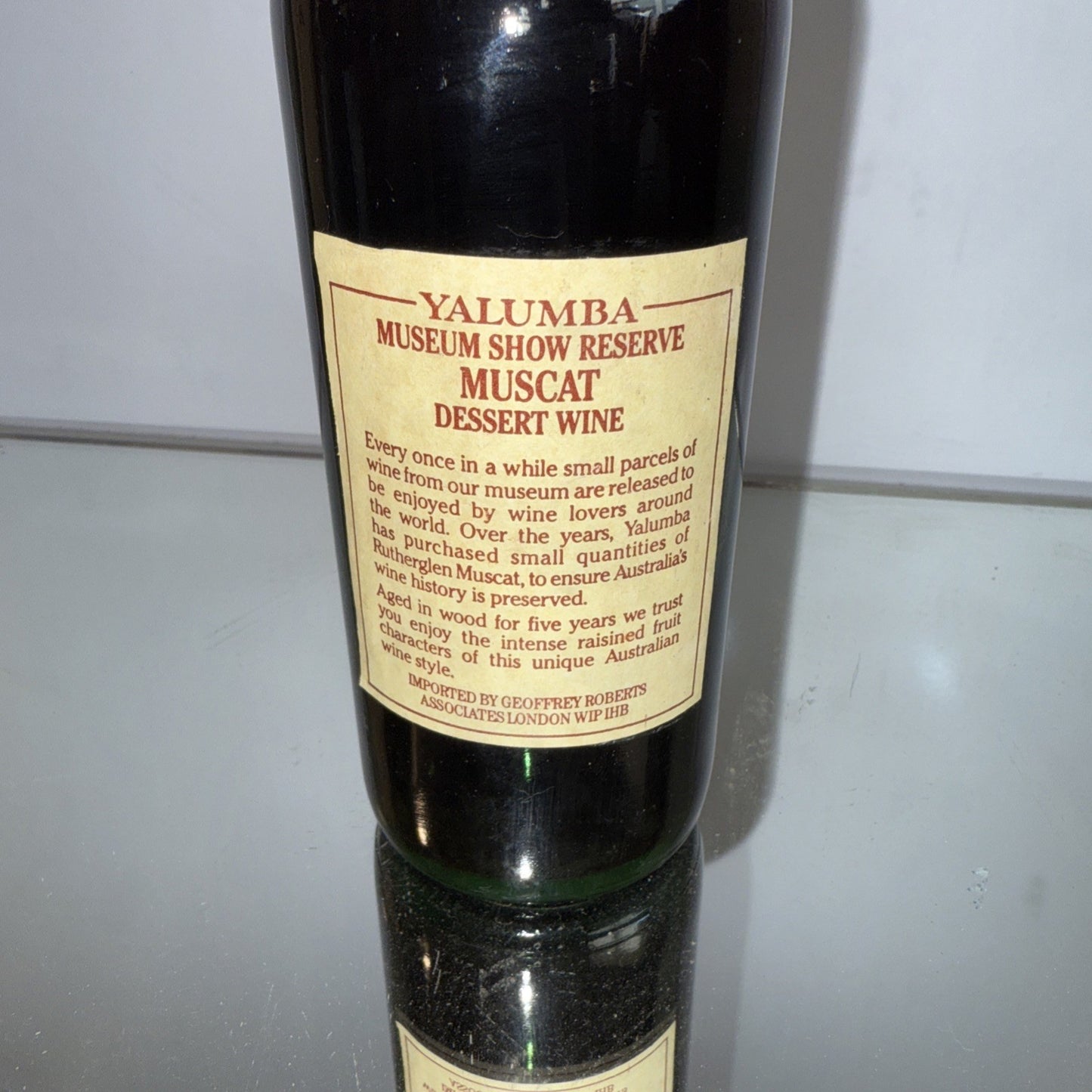 Yalumba Museum Reserve Muscat 37.5cl Dates From 1980s As Per Writing On Label