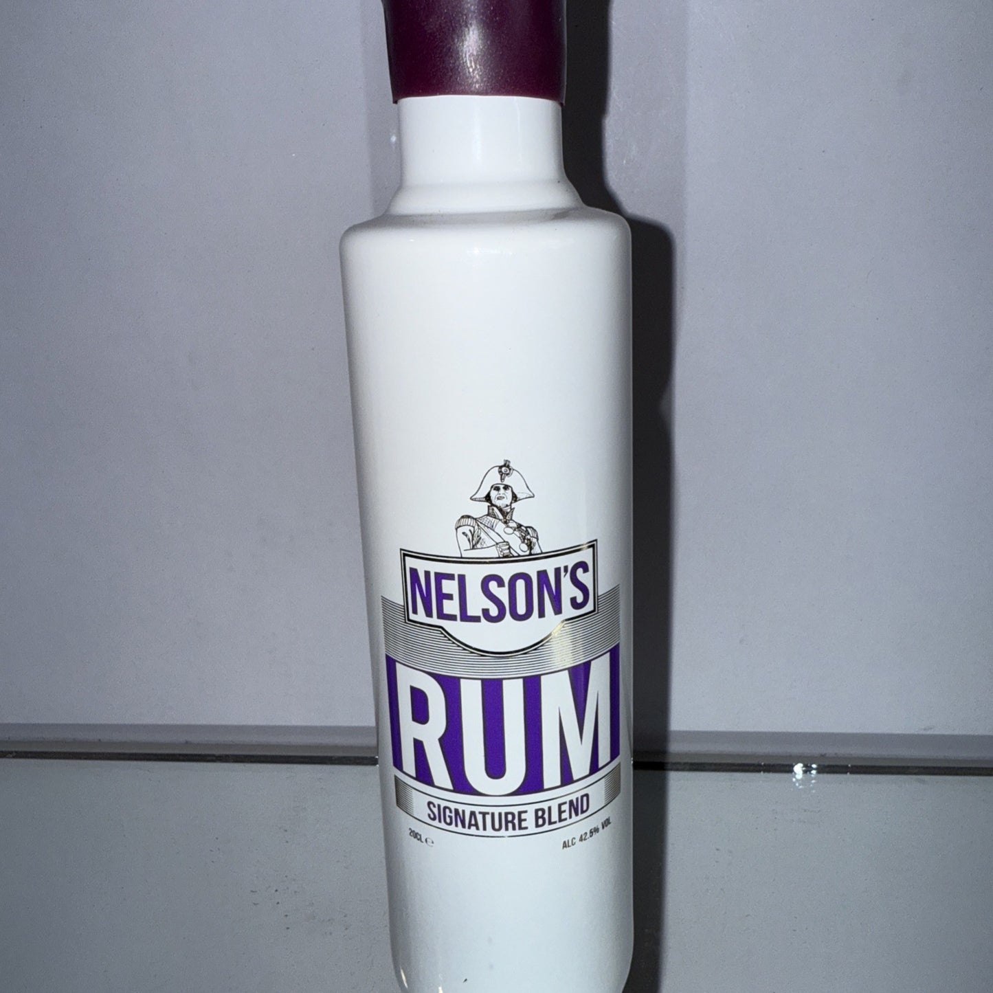 Nelson's Signature Blend Rum 42.5% 20cl
