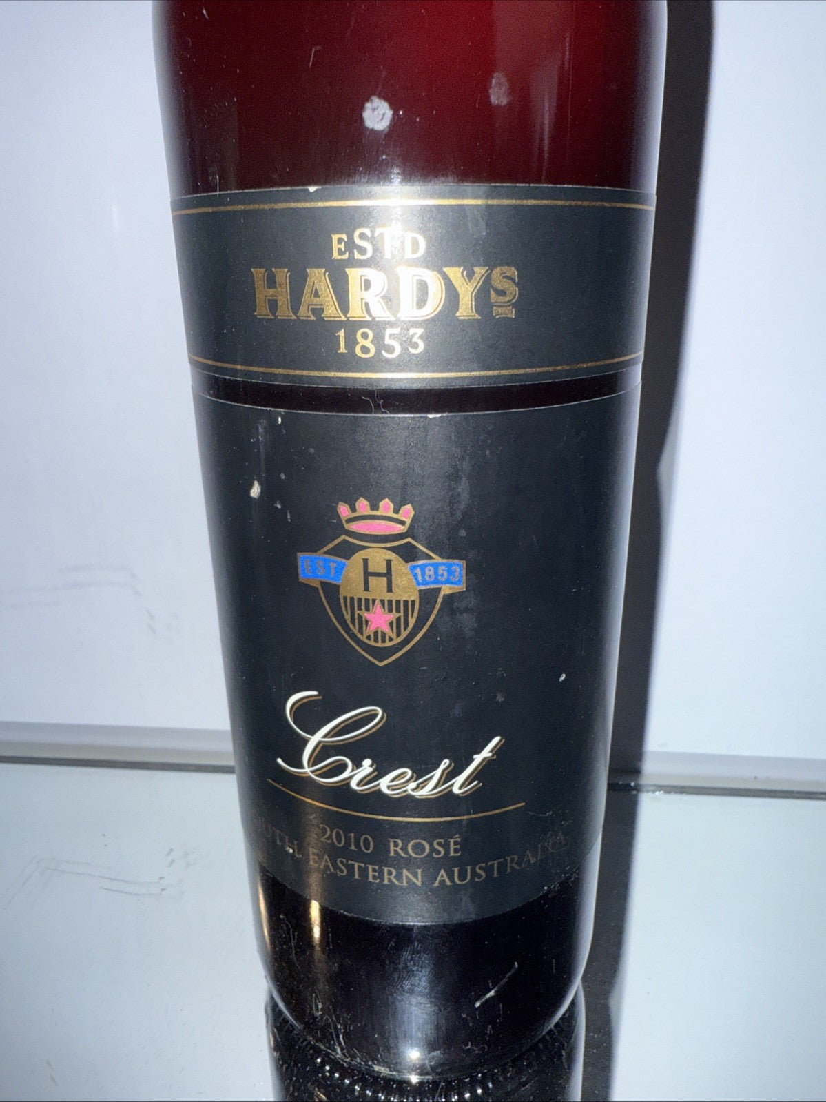 Hardys Crest Rosé 2010 rosé wine from South Eastern Australia