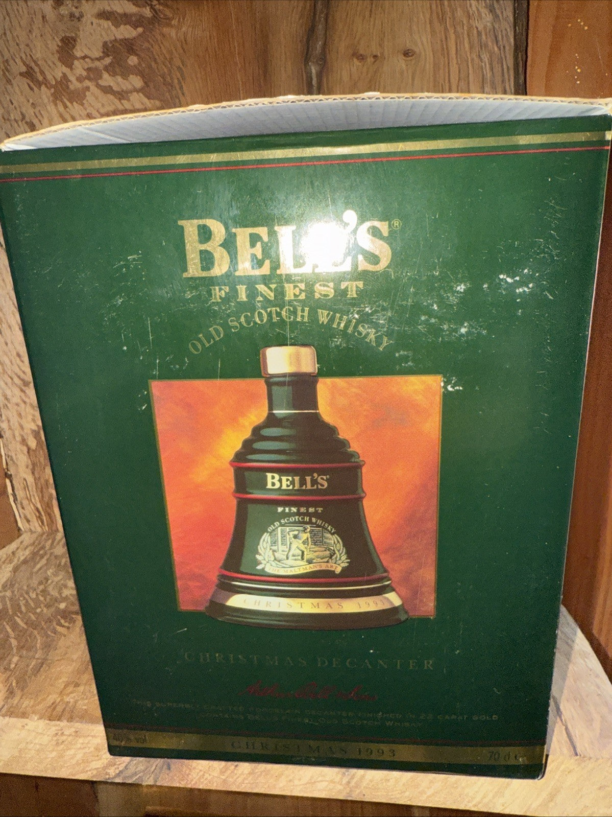 Bells whisky decanter christmas 1993 full boxed mint condition