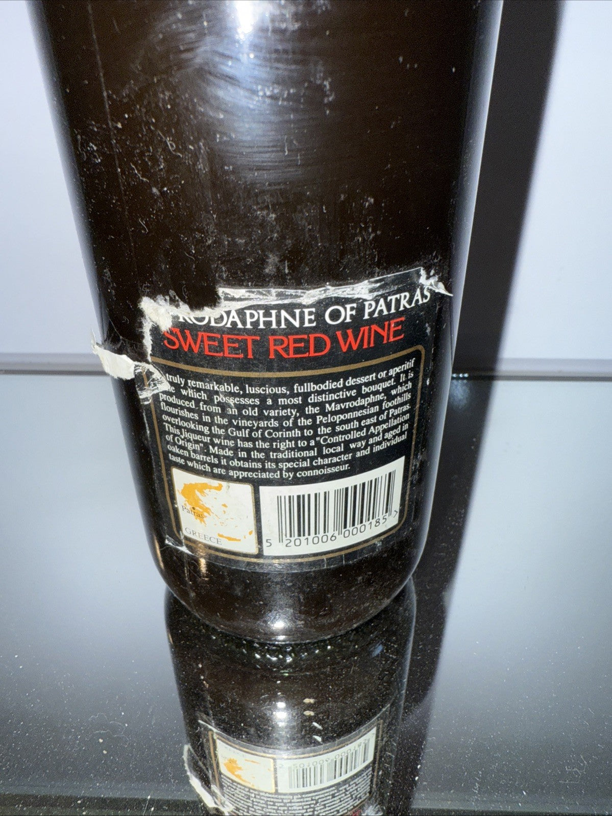 Mavrodaphne of Patras Kourtake sweet Red wine 1980s greek