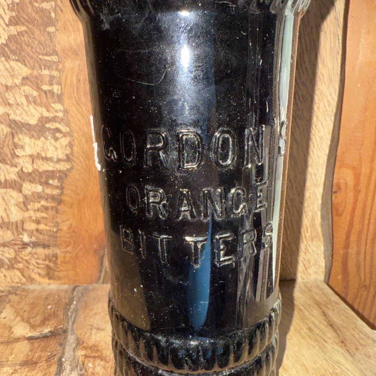 Gordon's Orange Bitters (1970's bottling) 26 2/3 Fl Oz 41 % proof