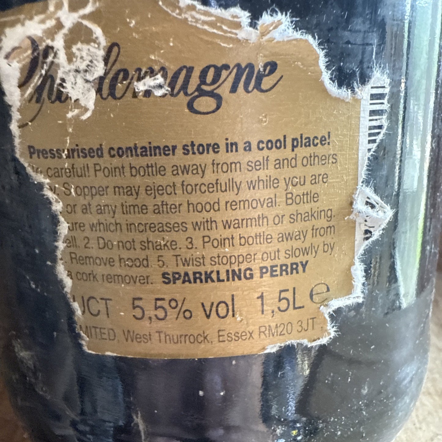 Charlemagne Iconic 1.5 L Magnum Bottle