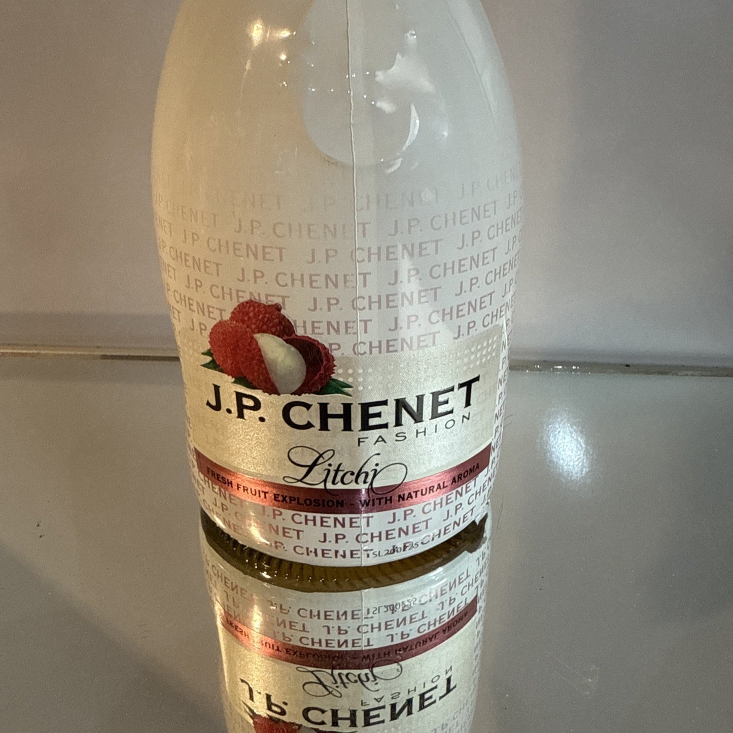 JP Chenet Litchi Fashion Sparkling wine French