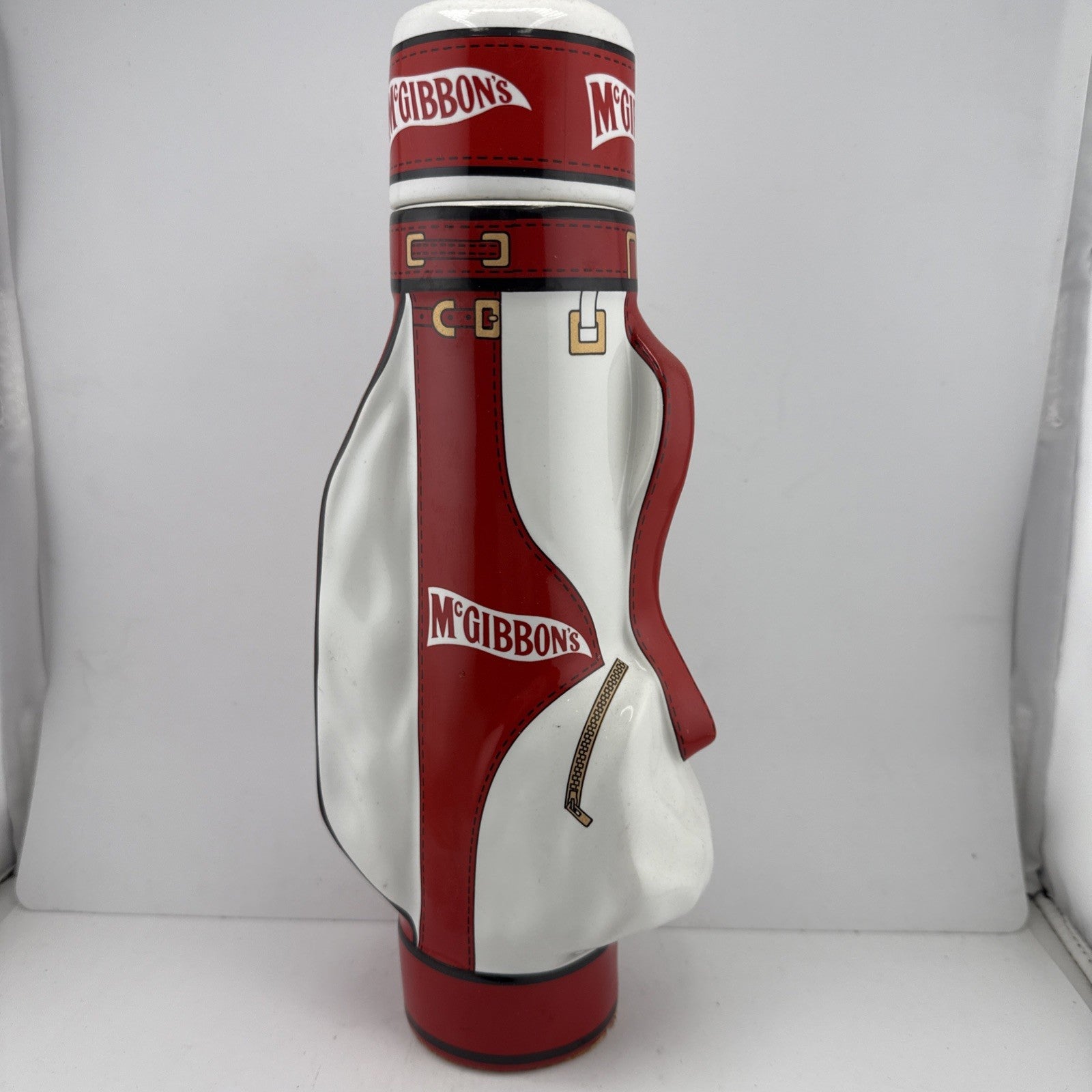 McGibbon’s Golf Bag Decanter; 700ml/43% vol Blended Scotch Whisky.