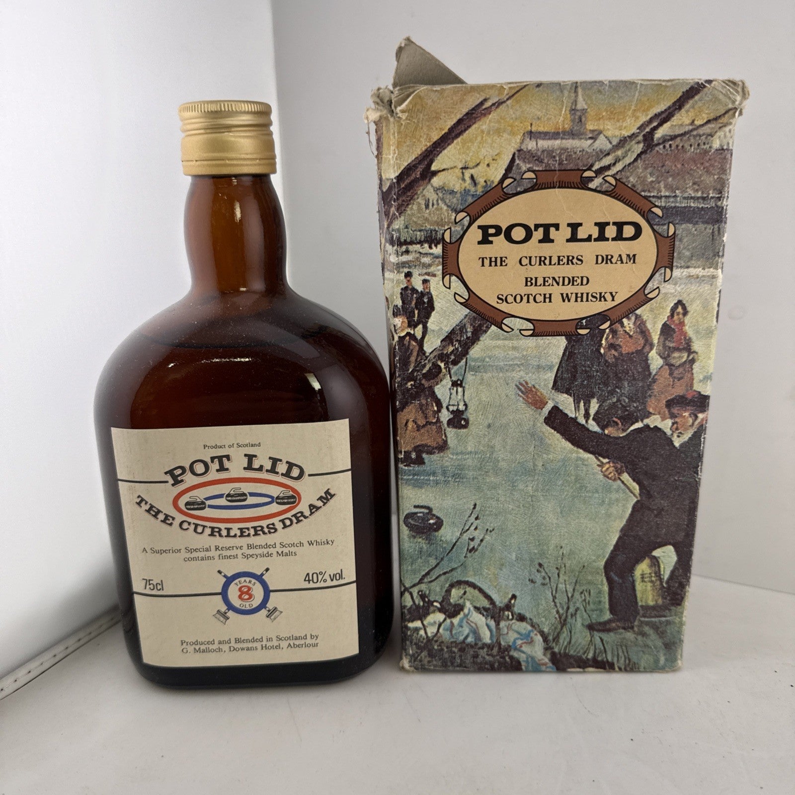 Pot Lid Curlers Dram 8 Year Old 1980s Scotch Whisky 75cl + Box