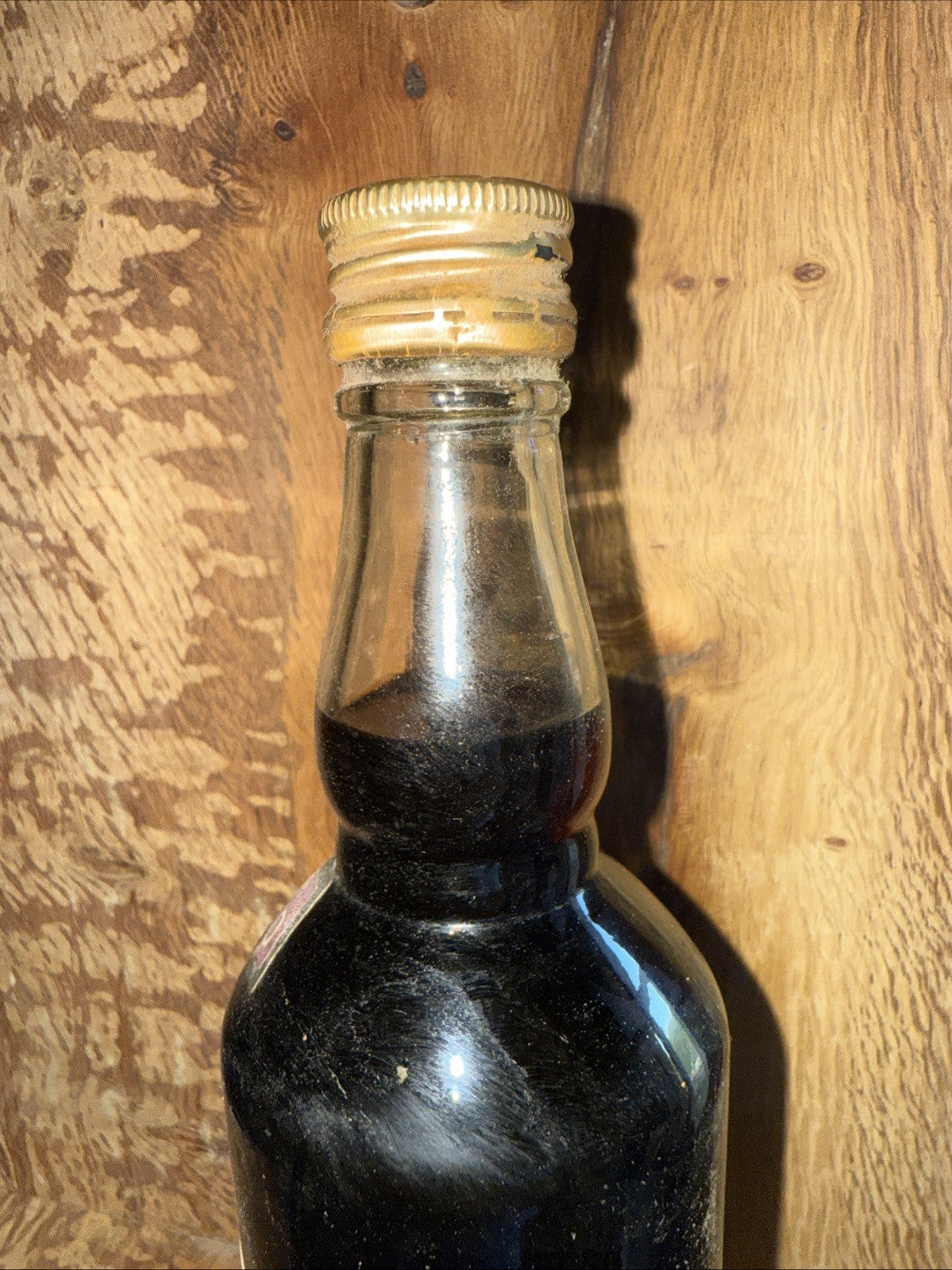 Old Wisniowka Cherry Vodka Imported from Poland 50 cl bottled 1980s