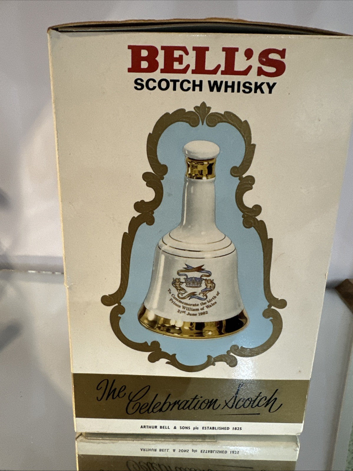 Full decanter of Bells Whisky 50cl Bottled 1982 Prince William full boxed