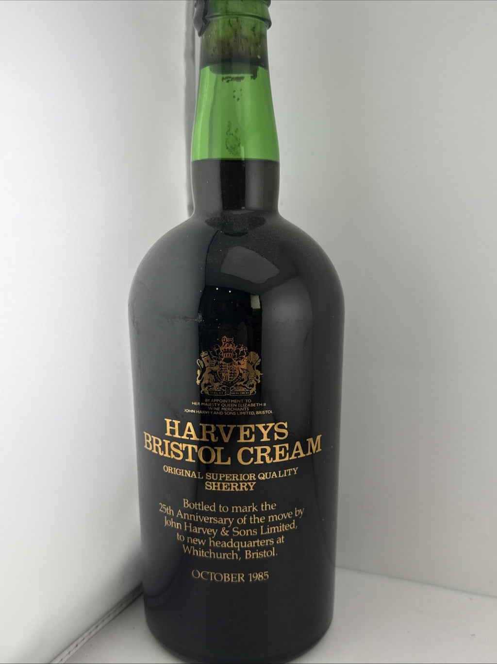 Harveys Bristol Cream Sherry 1985 25th Anniversary Bottle 1.5l Version