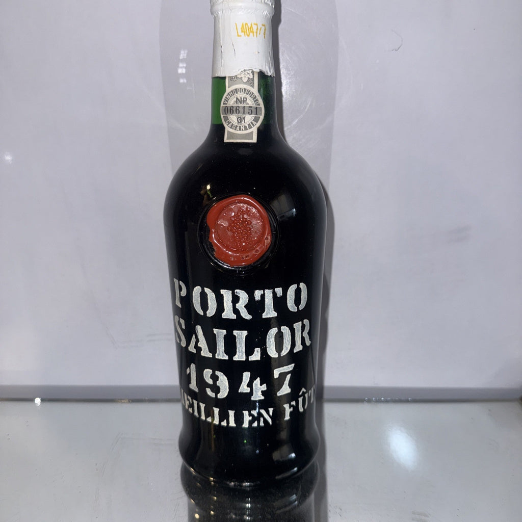 Porto Sailor 1947 – Colheita Port Bottles 1994 Perfect Condition..