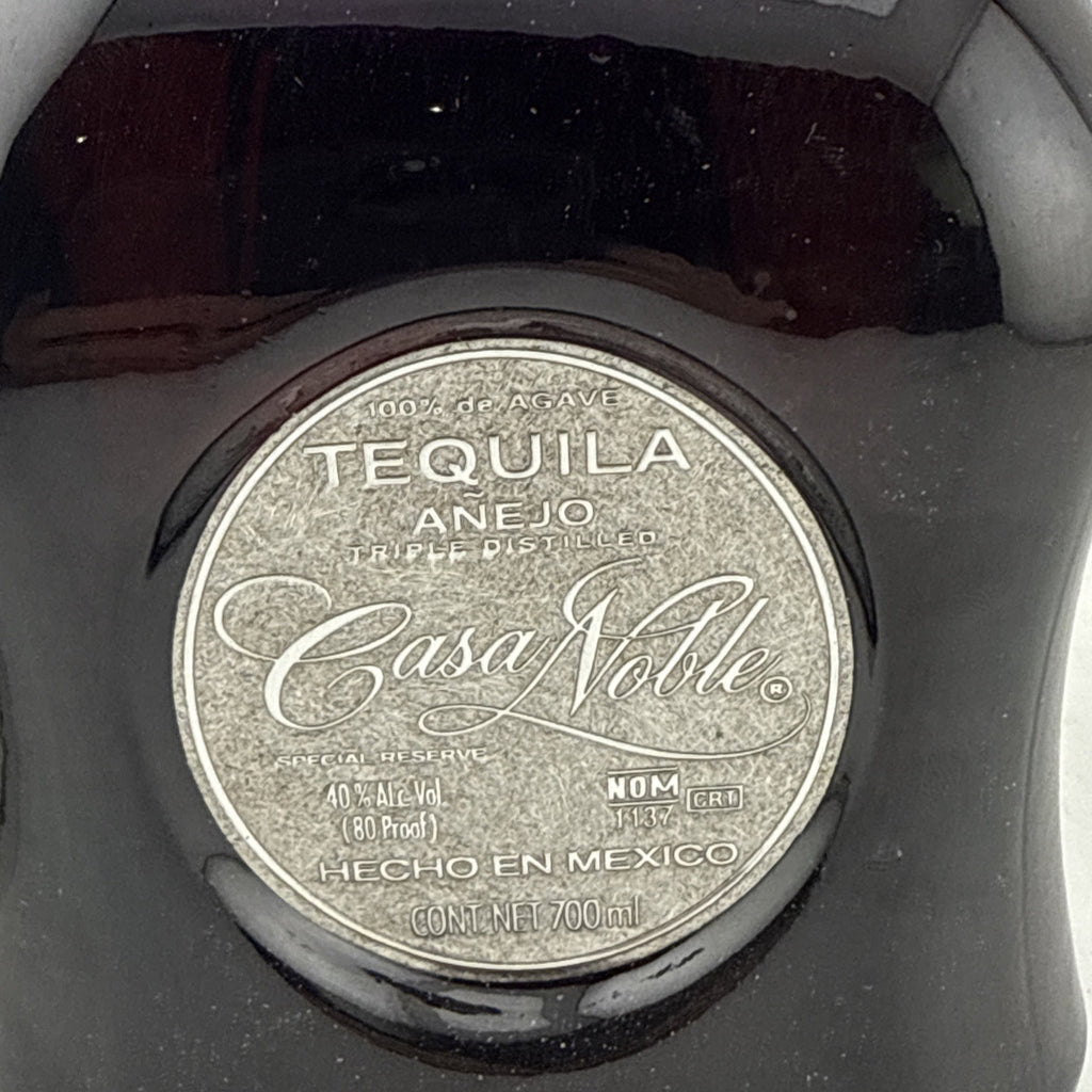 Casa Noble Anejo Tequila 70cl 40% Old Style Bottle Mexico