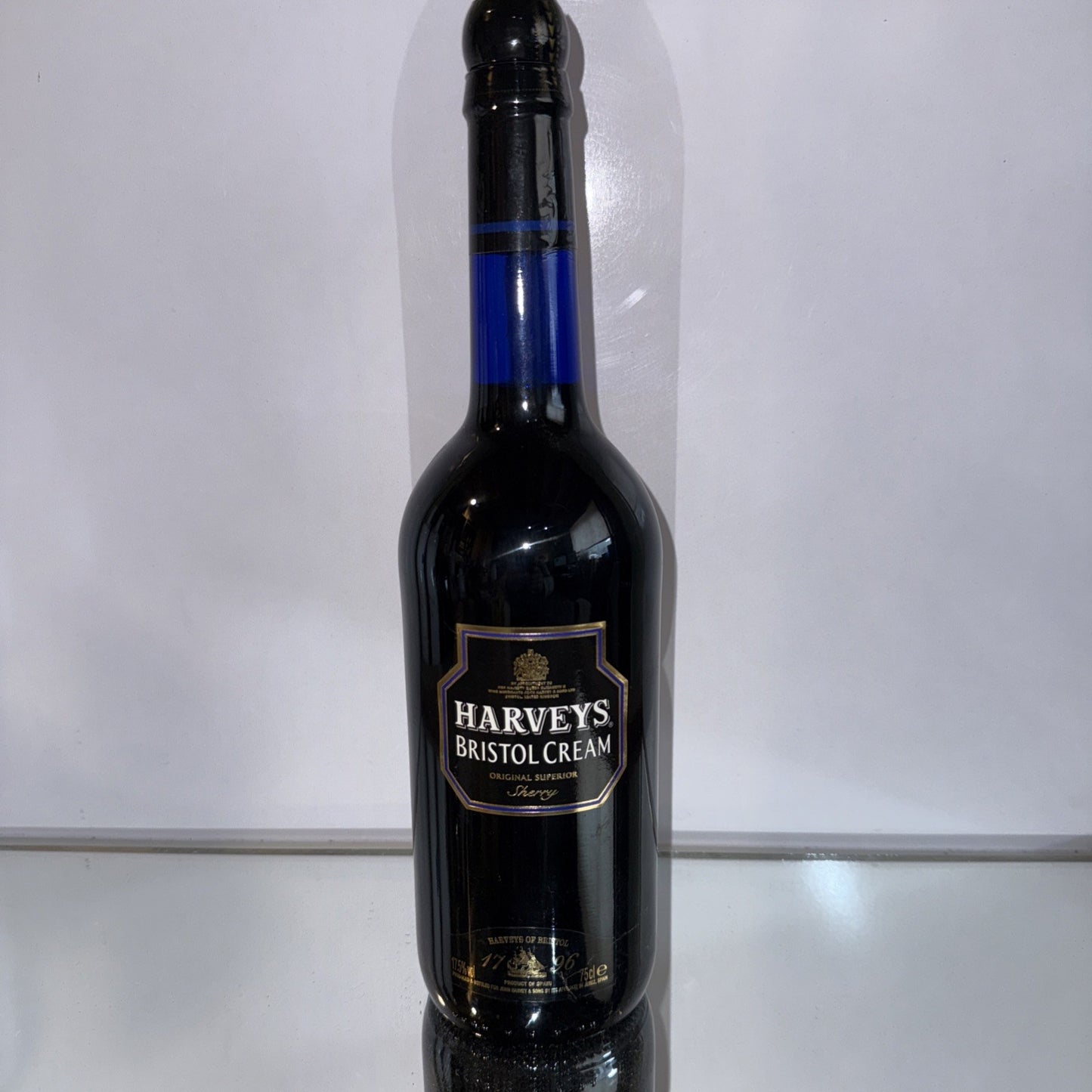Harveys Bristol cream in Blue bottle Blue box