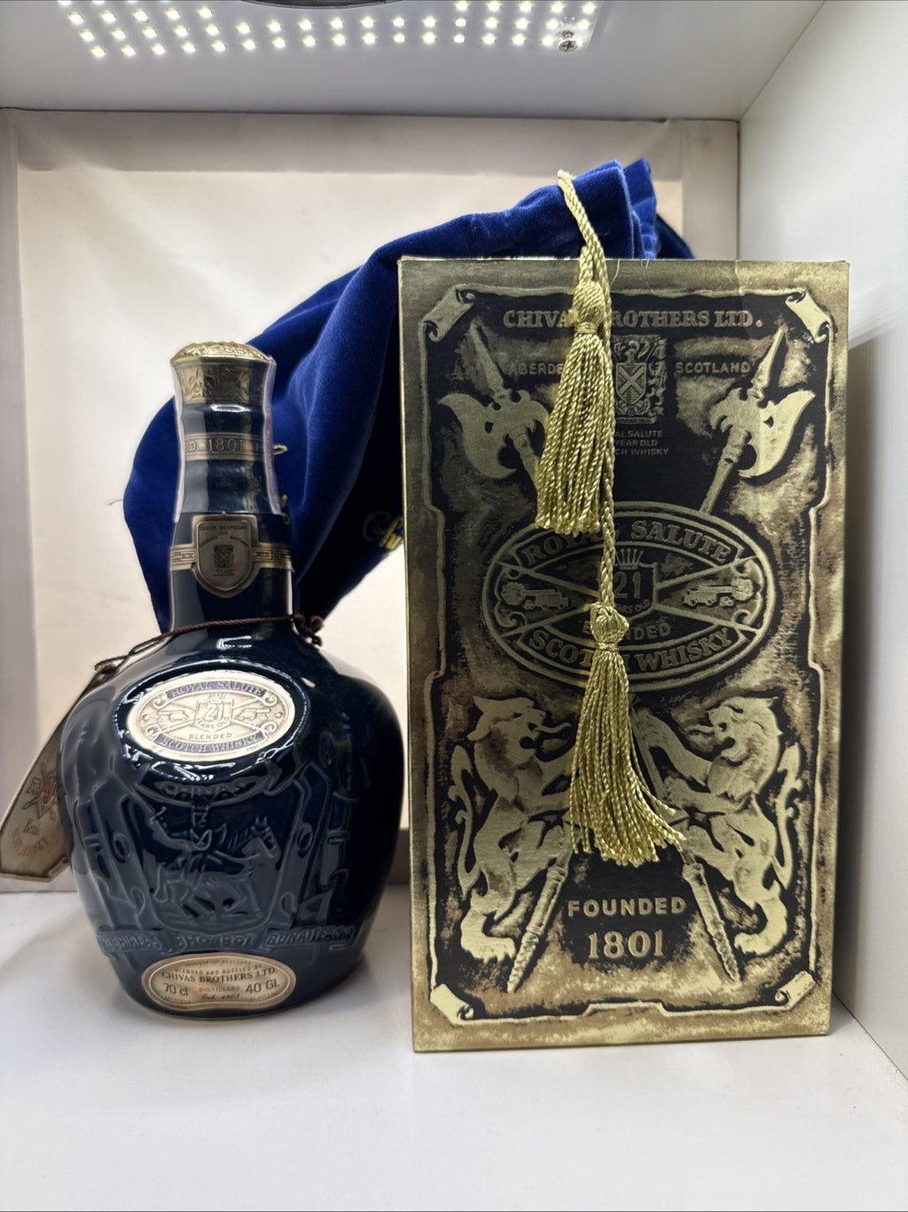 Vintage 1990s Royal Salute 21 Year Old Blue Ceramic Decanter 70cl 40%