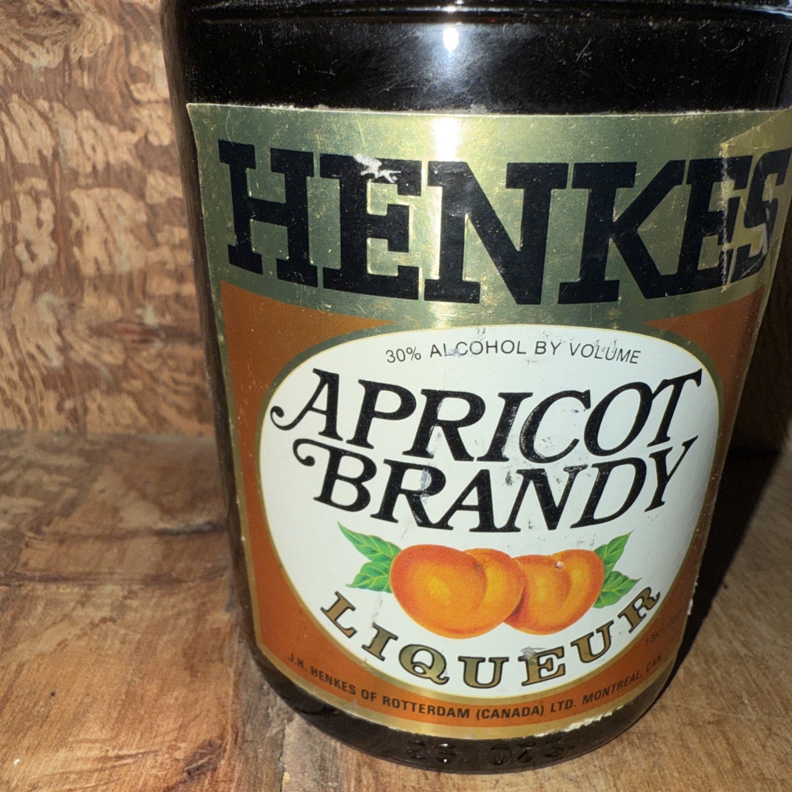 Henkes Apricot Brandy Liqueur