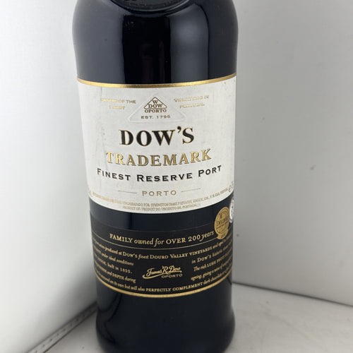 Dow’s Trademark Finest Reserve Port 75cl Portugal Old Bottling