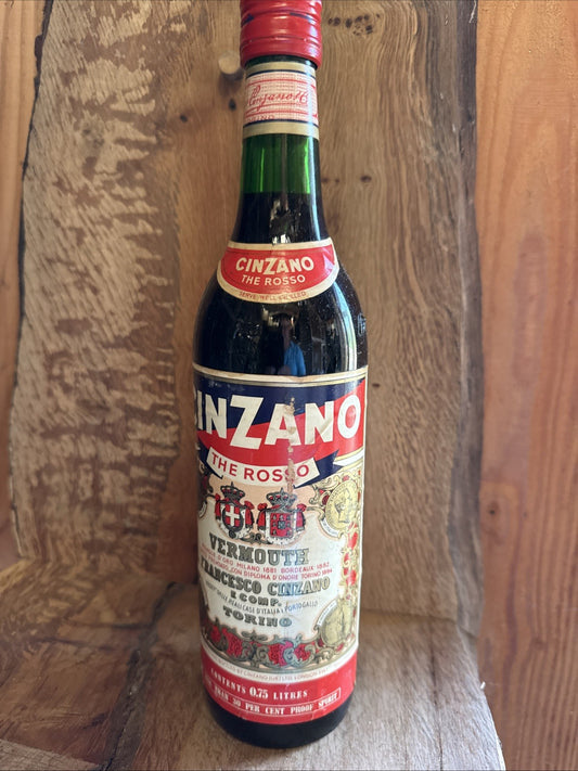 CINZANO VERMOUTH The Rosso 1970s bottled