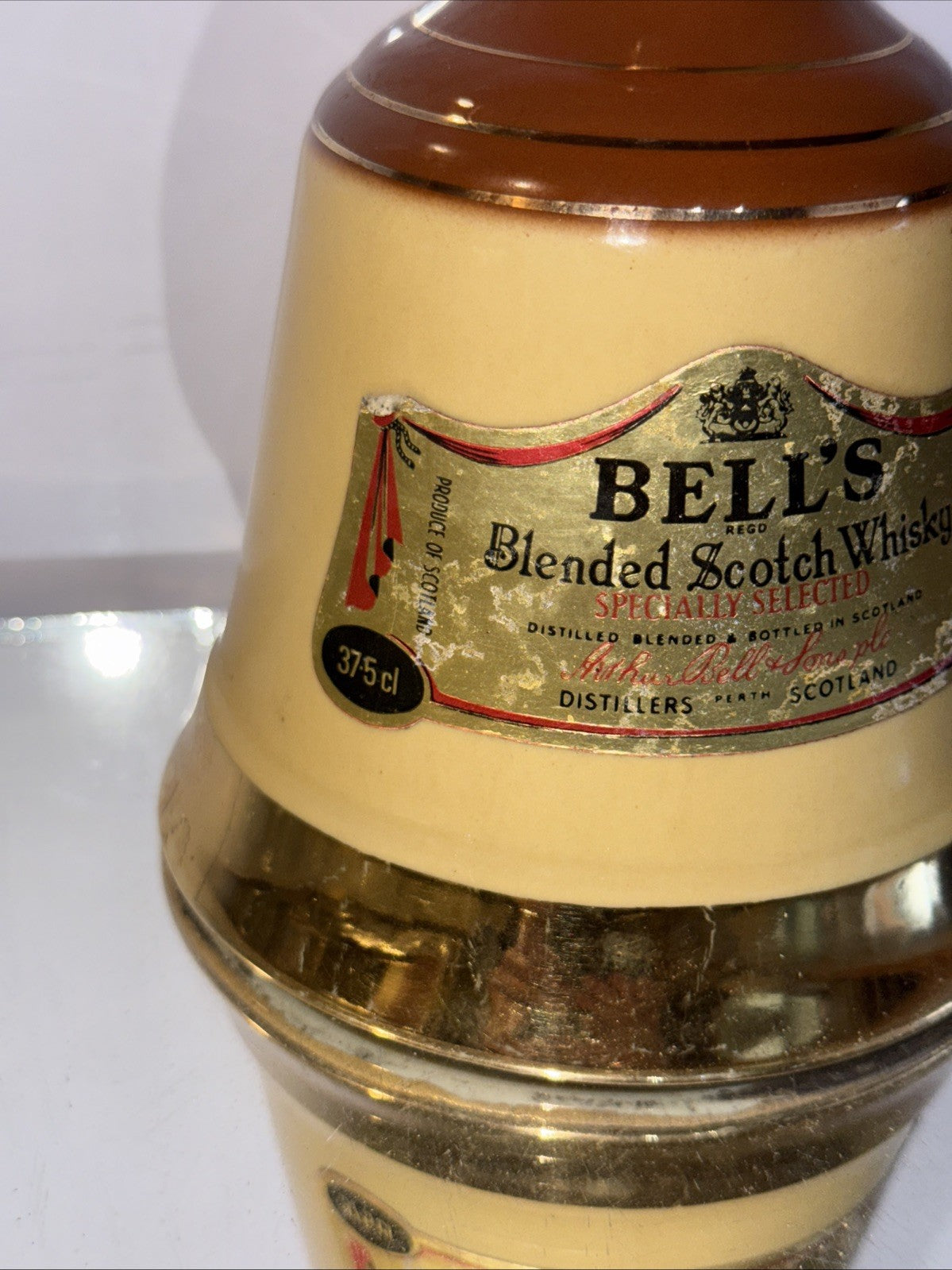 Bells Old Scotch Whisky Mini Decanter  40%abv 37.5 Cl 1980s