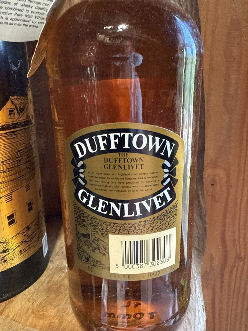 Dufftown - Glenlivet Deluxe Highland Malt 8 year old Whisky (1970's Bottling)...