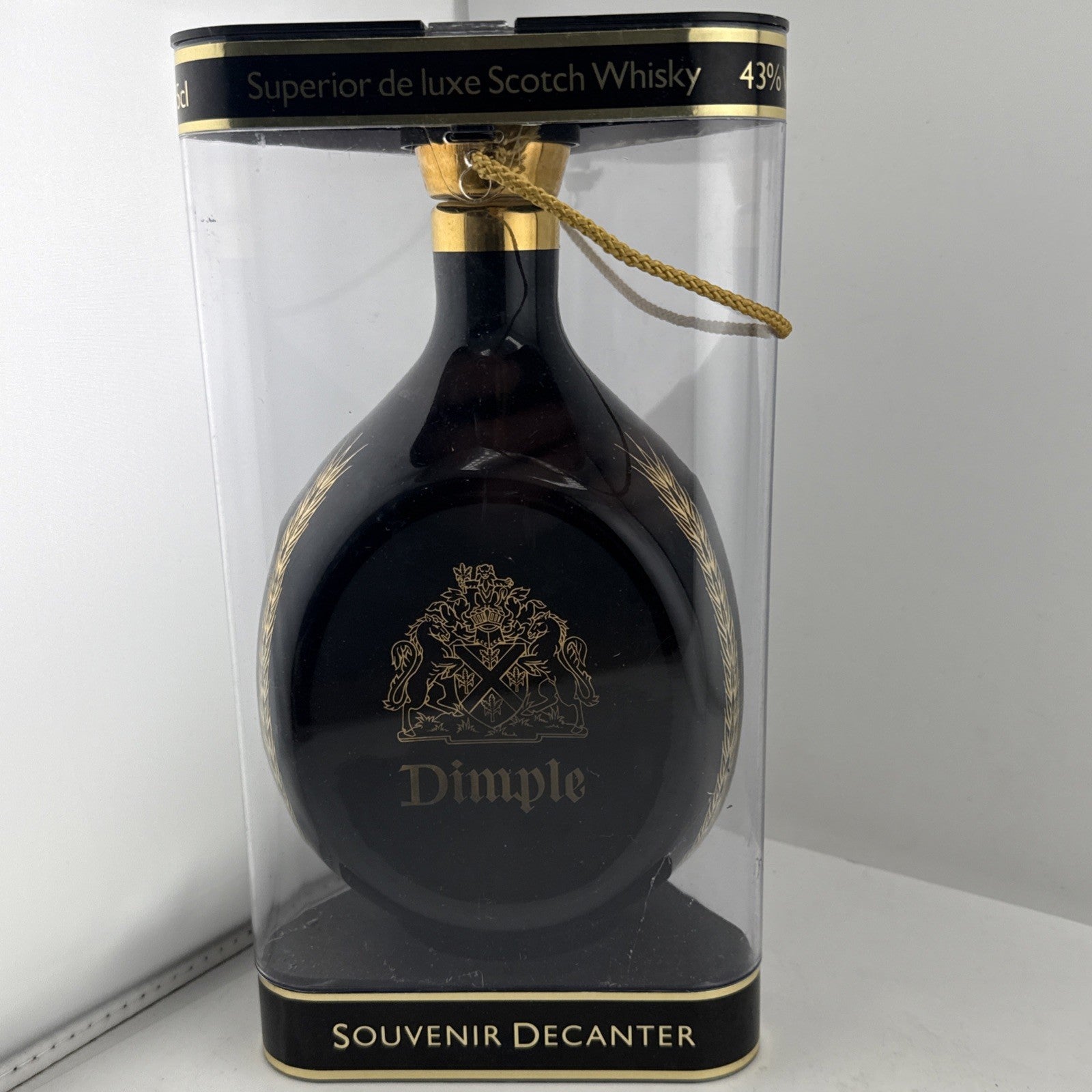Bells Old Scotch 12 Years Old  Whisky  Full Boxed Decanter 43%abv