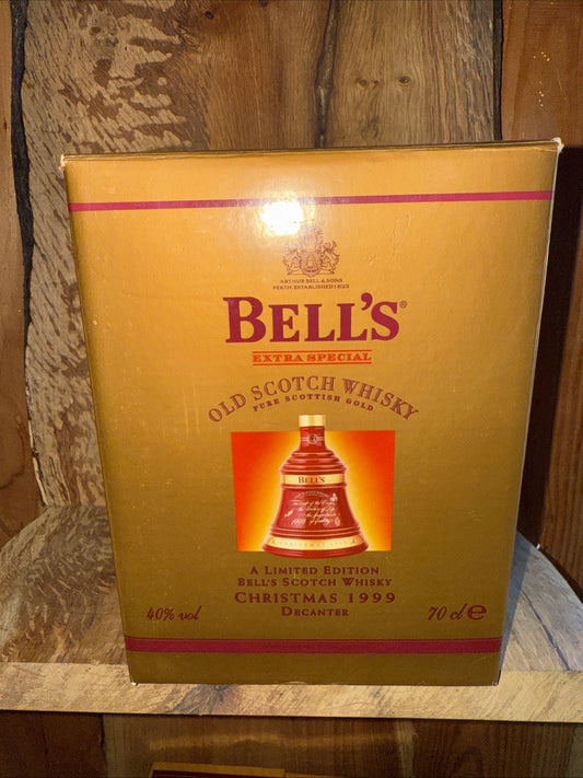Bells Whisky Decanter  christmas 1999 full boxed mint condition