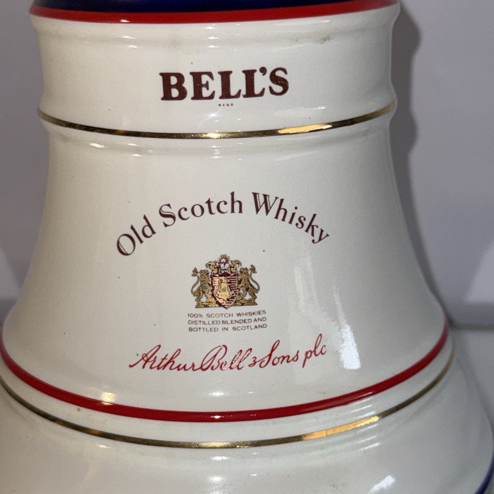 Bells Old Scotch Whisky For Princess Eugenie 1990 43% 75cl  New Full
