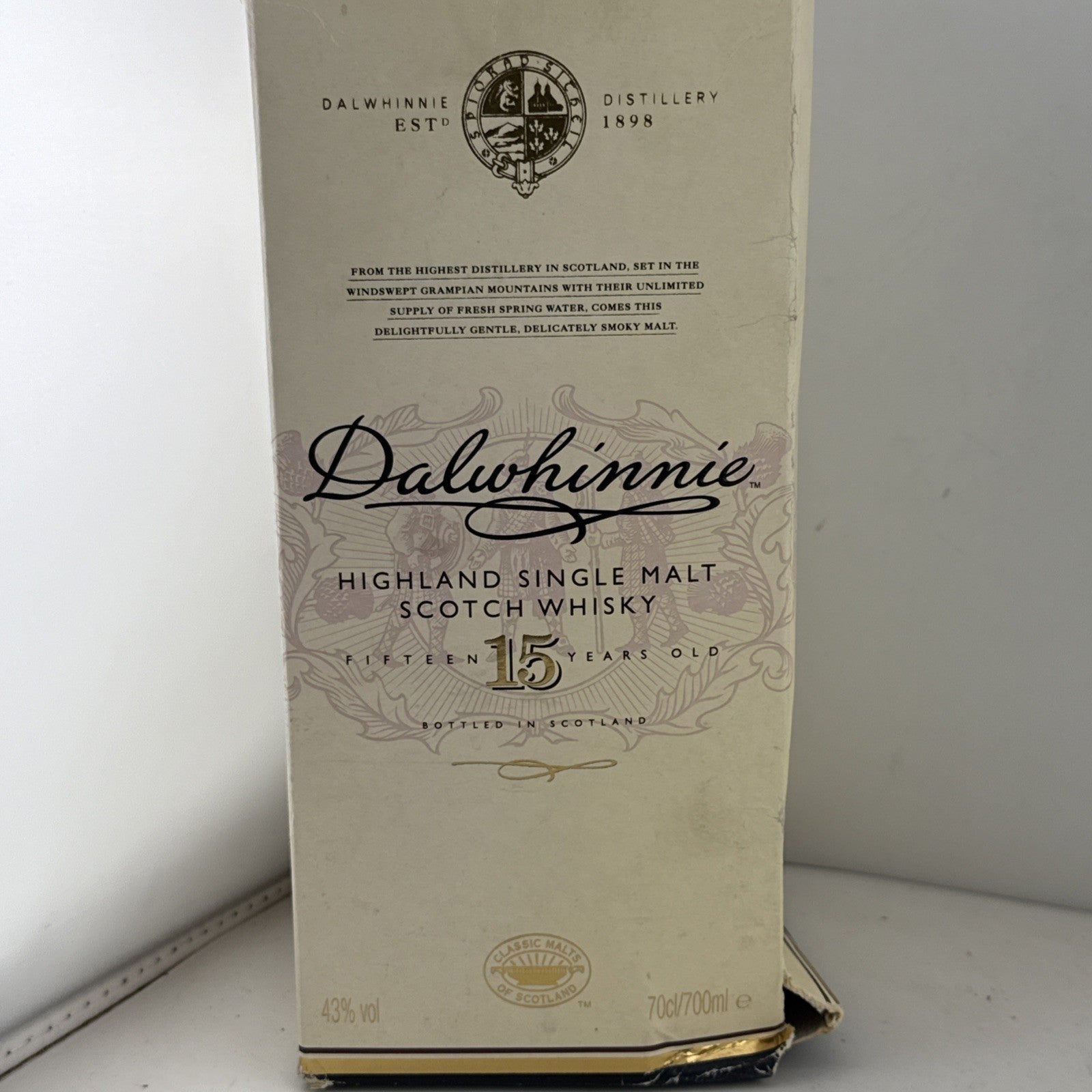 Dalwhinnie 15 Year Old Scotch Whisky Older 1990s Bottling 70cl 43%(Box Battered)