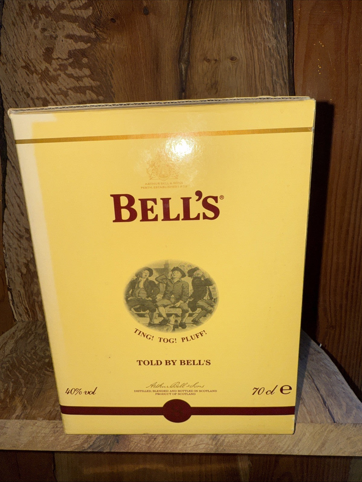 Bells Whisky Decanter christmas 2008 Full Boxed mint condition