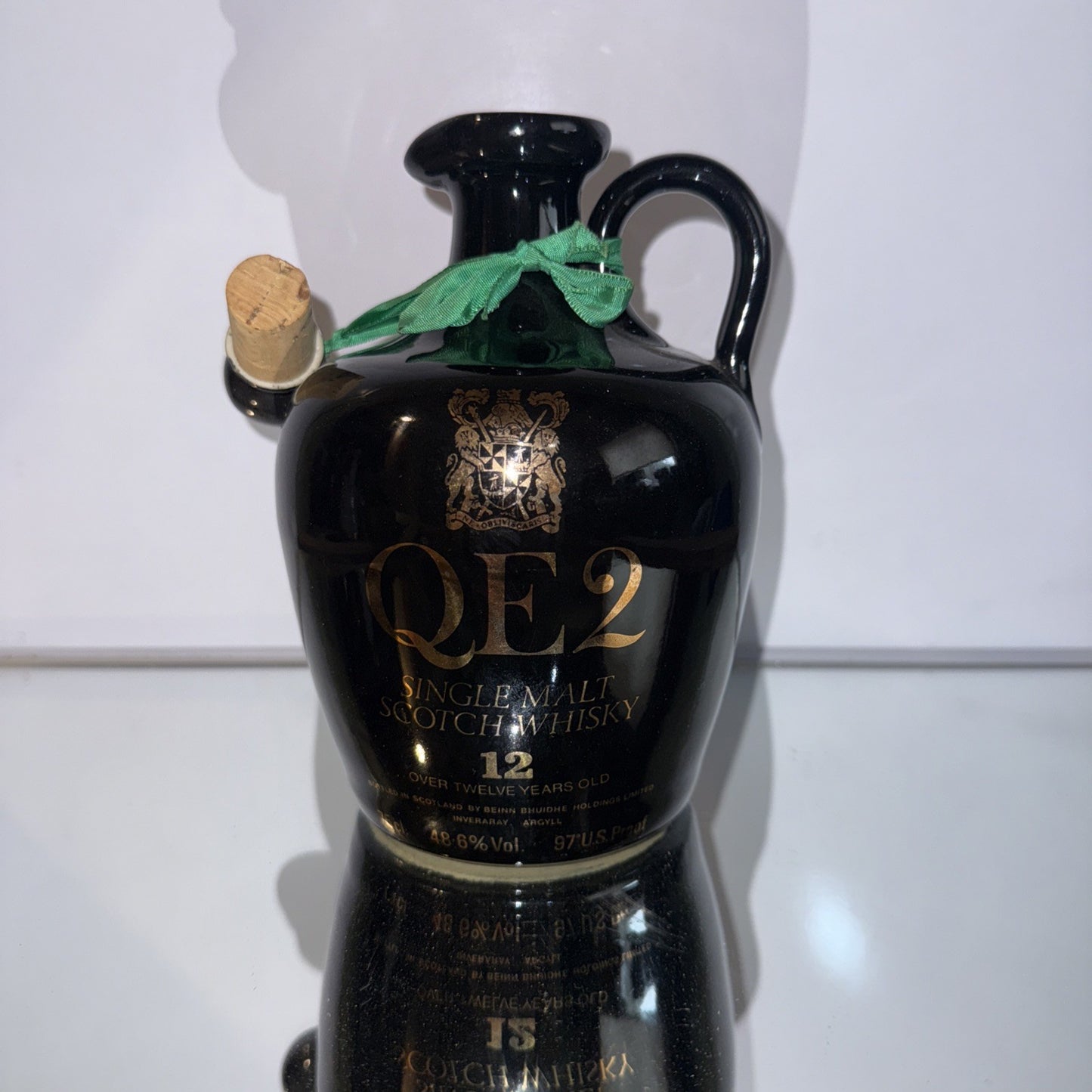 QE2 Single Malt Whisky Dated to 1980 sealed full