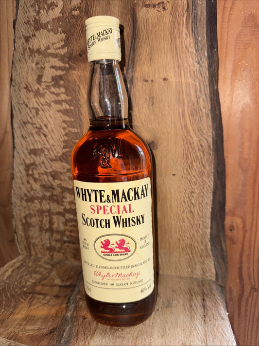 Whyte and Mackay Special scotch whisky 1980s
