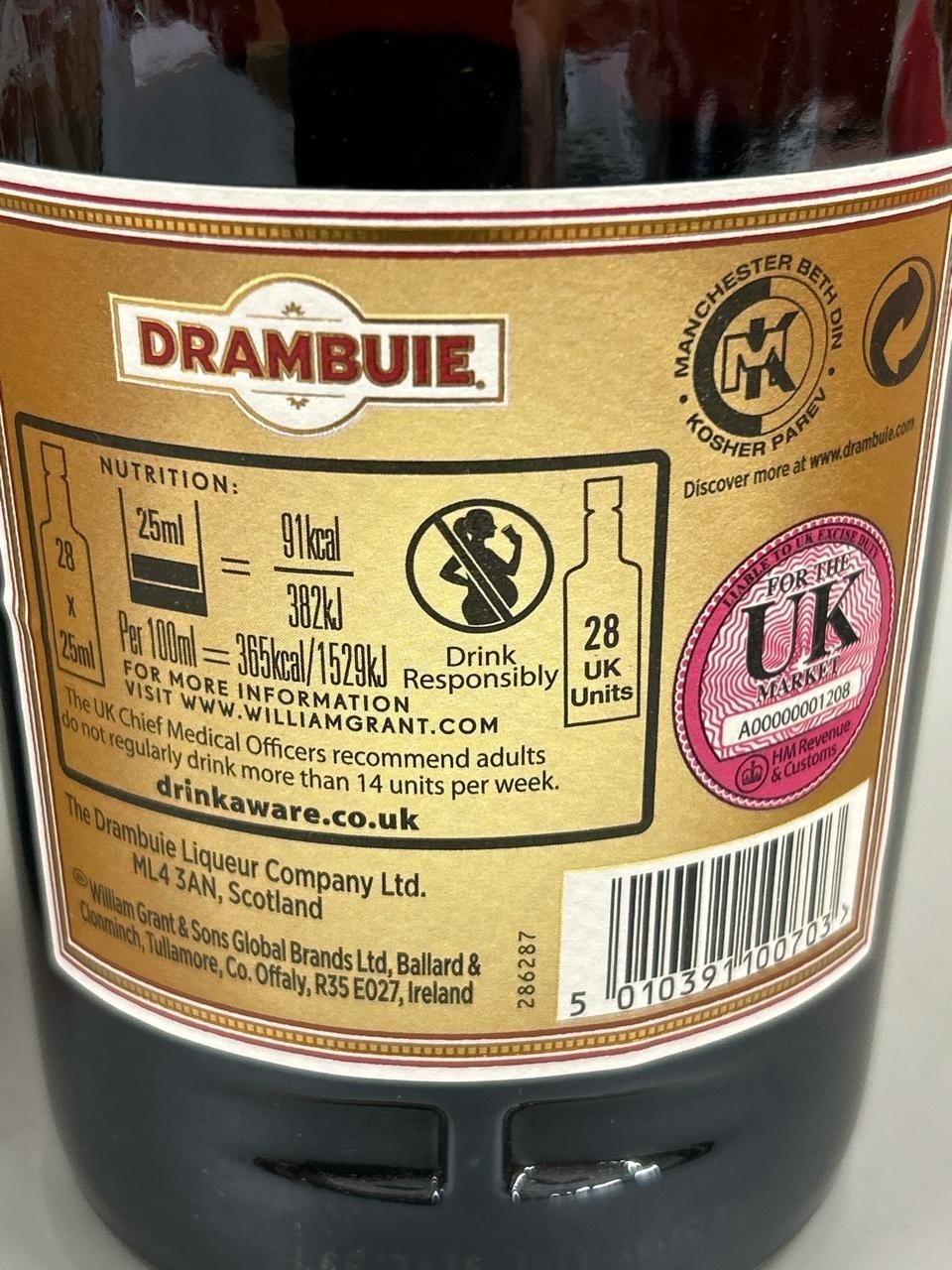 Drambuie Scotch Whisky Liqueur – 70cl – 40% ABV