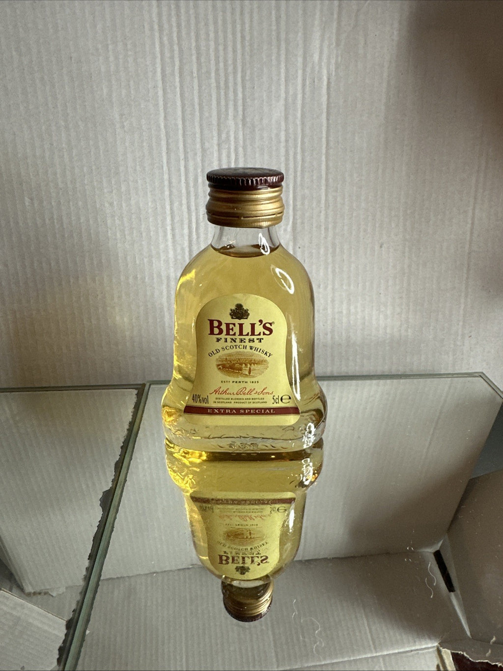 Bell's Finest Extra Special Old Scotch Whisky Miniature Full