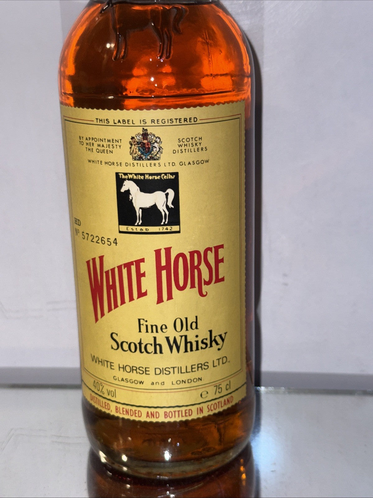 White Horse Fine Old Scotch Whisky 75cl