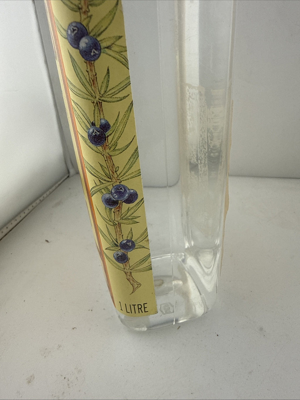 Gordon’s Special London Dry Gin 1L 47.3% Old Bottle High Abv 1980s