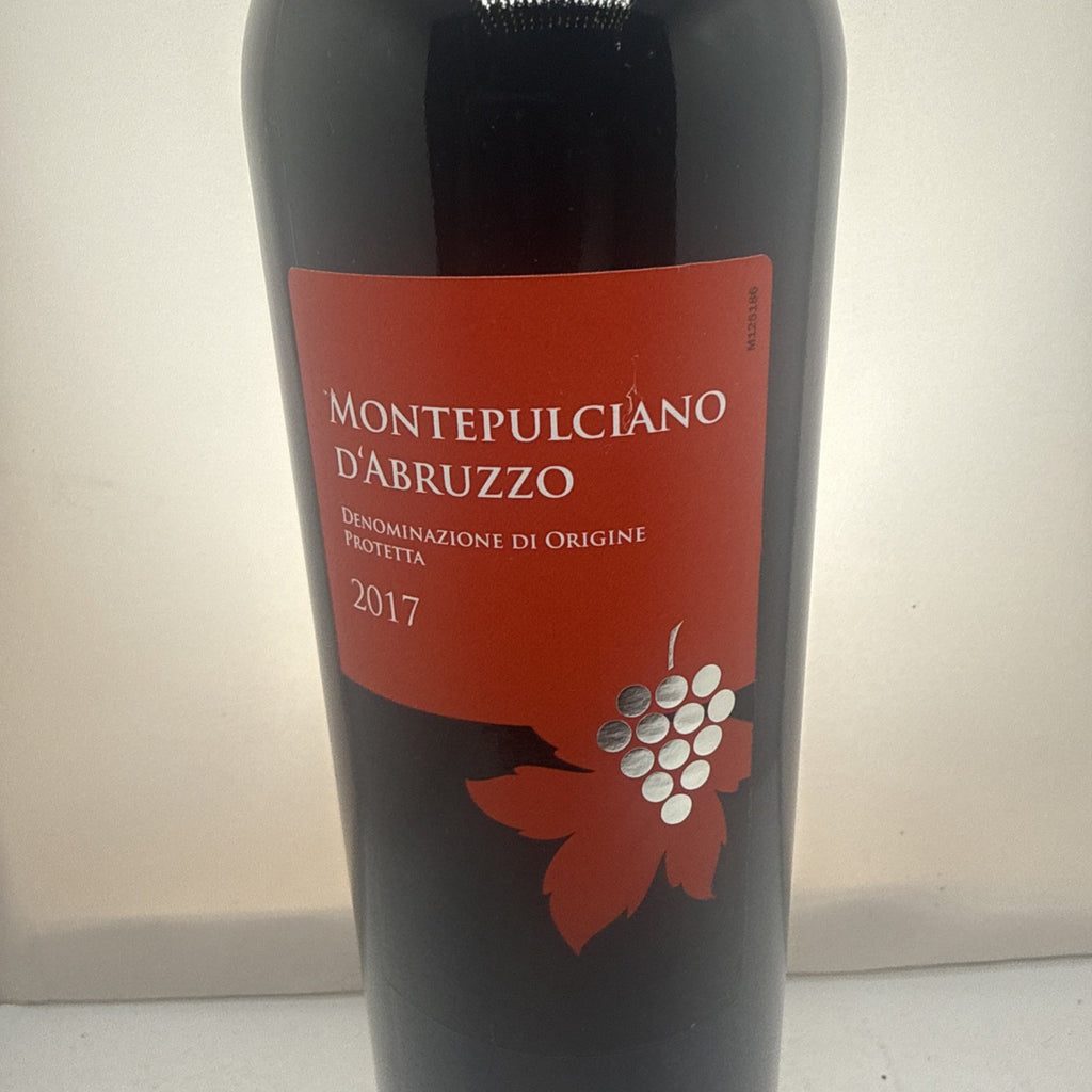 Montepulciano d'Abruzzo 2017 — Italy DOP — Rich Red —