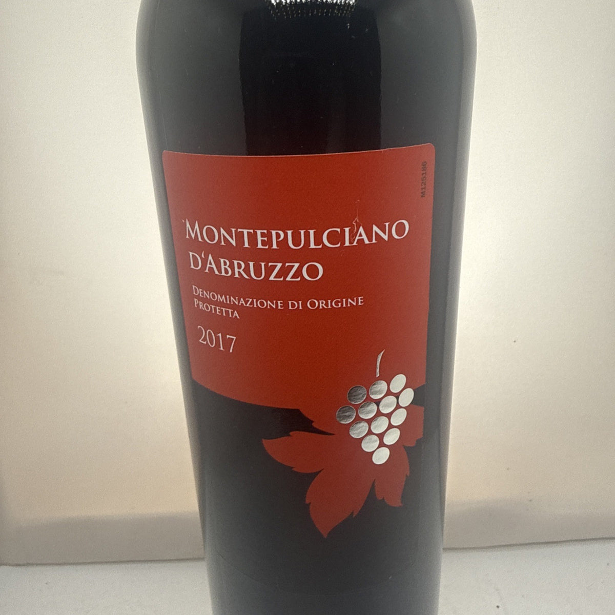Montepulciano d'Abruzzo 2017 — Italy DOP — Rich Red —
