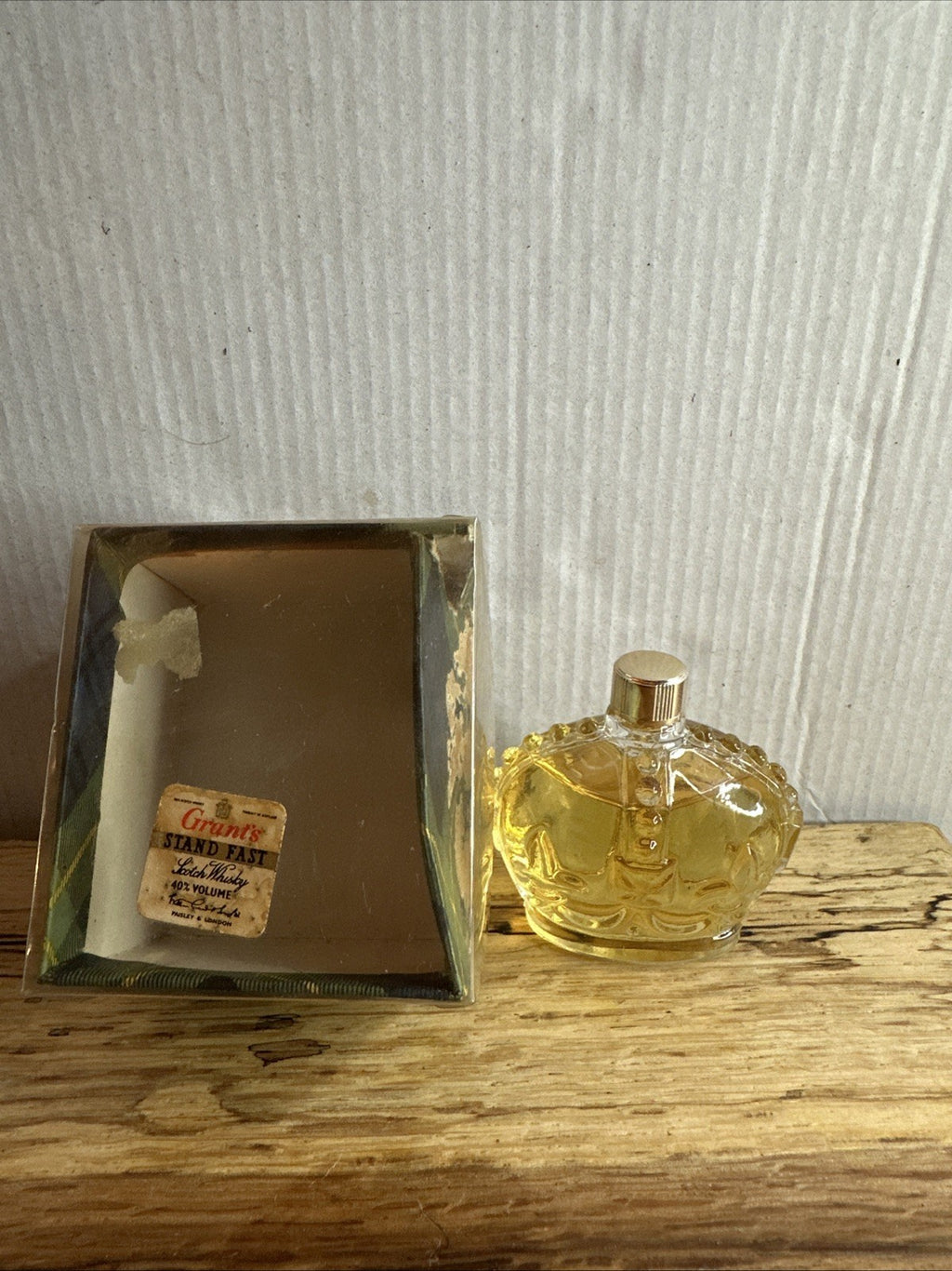 Grant's "Stand Fast" Blended Scotch Whisky Miniature