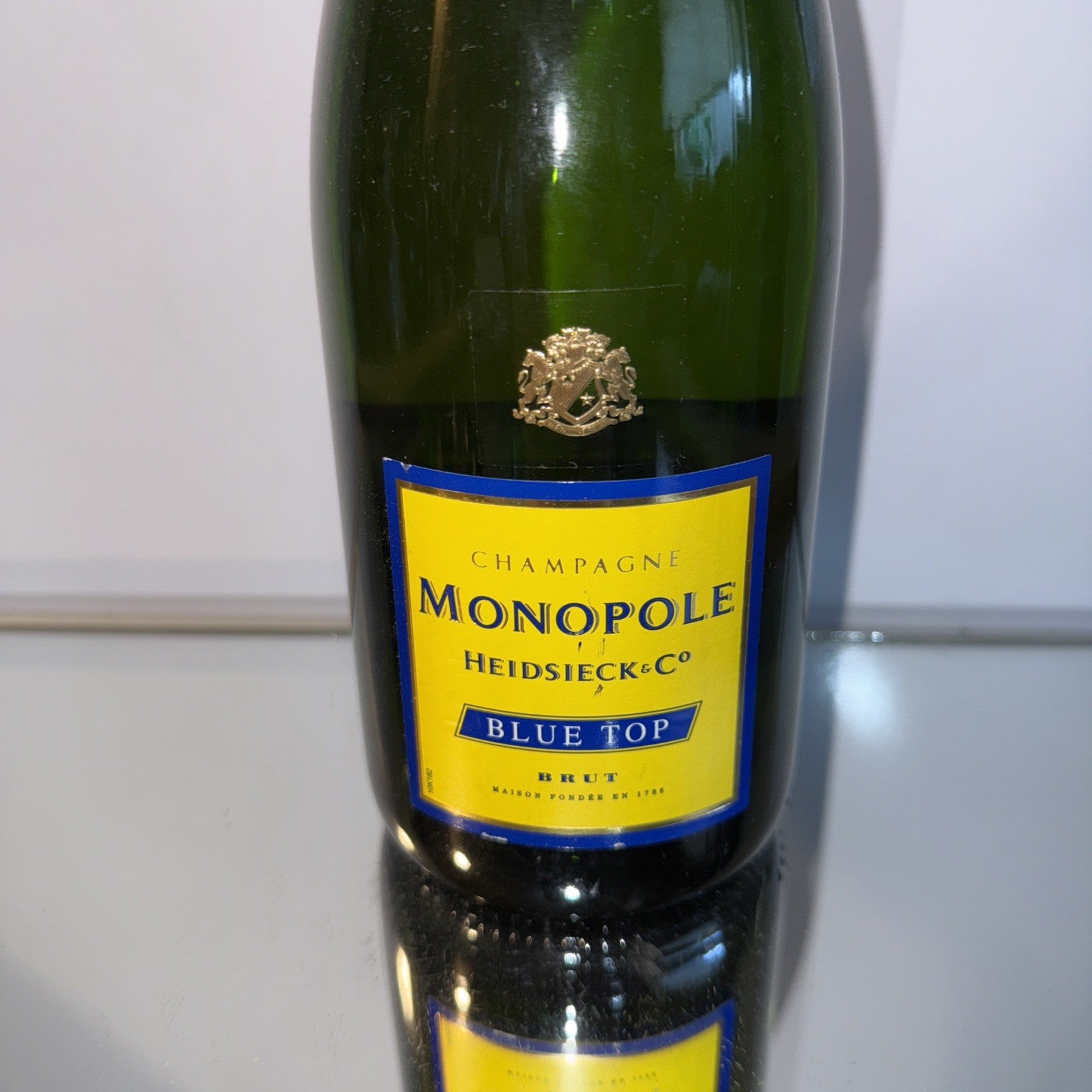 Heidsieck Monopole Blue Top Champagne
