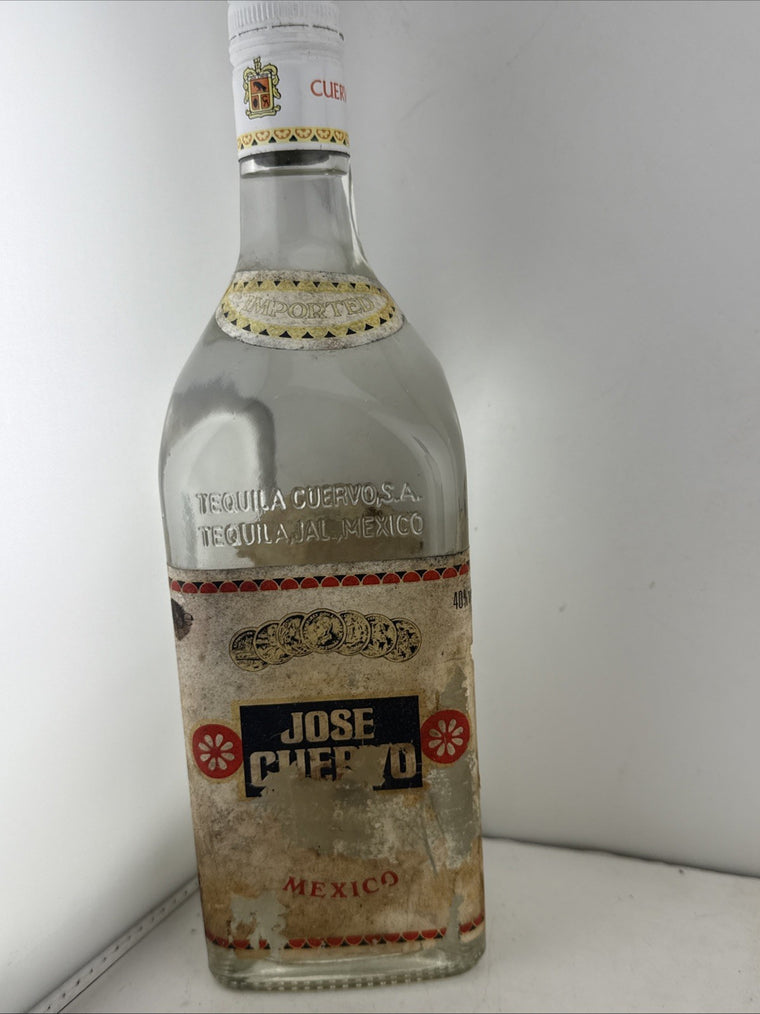 José Cuervo Blanco Tequila 1980s Vintage Bottling 1L 40% – Label Damage Hence ££