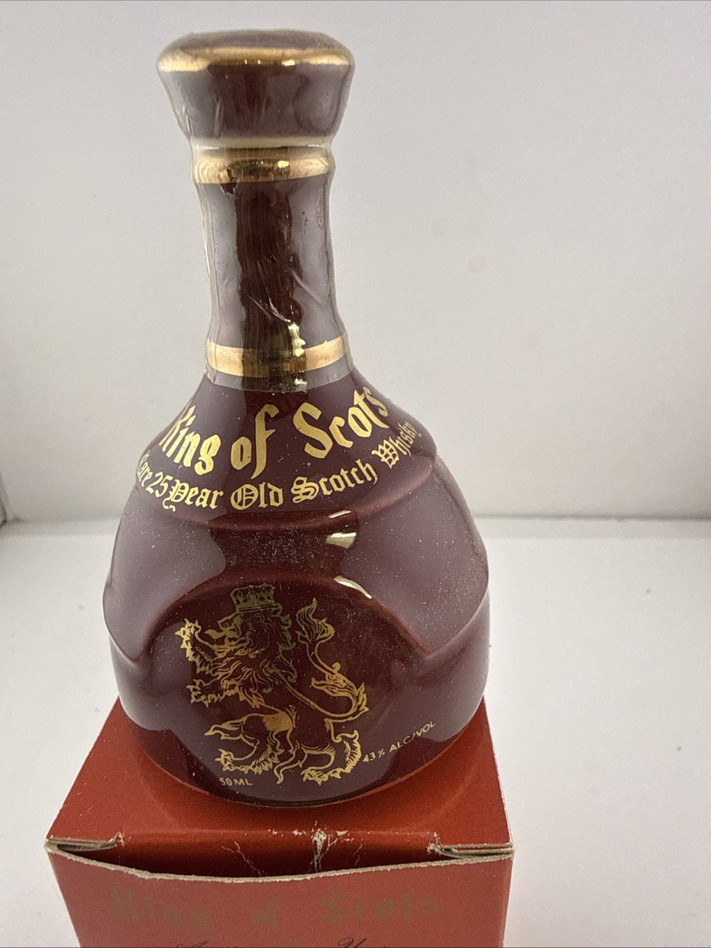 King of Scots 25 Year Old Mini Whisky Decanter 50ml Boxed