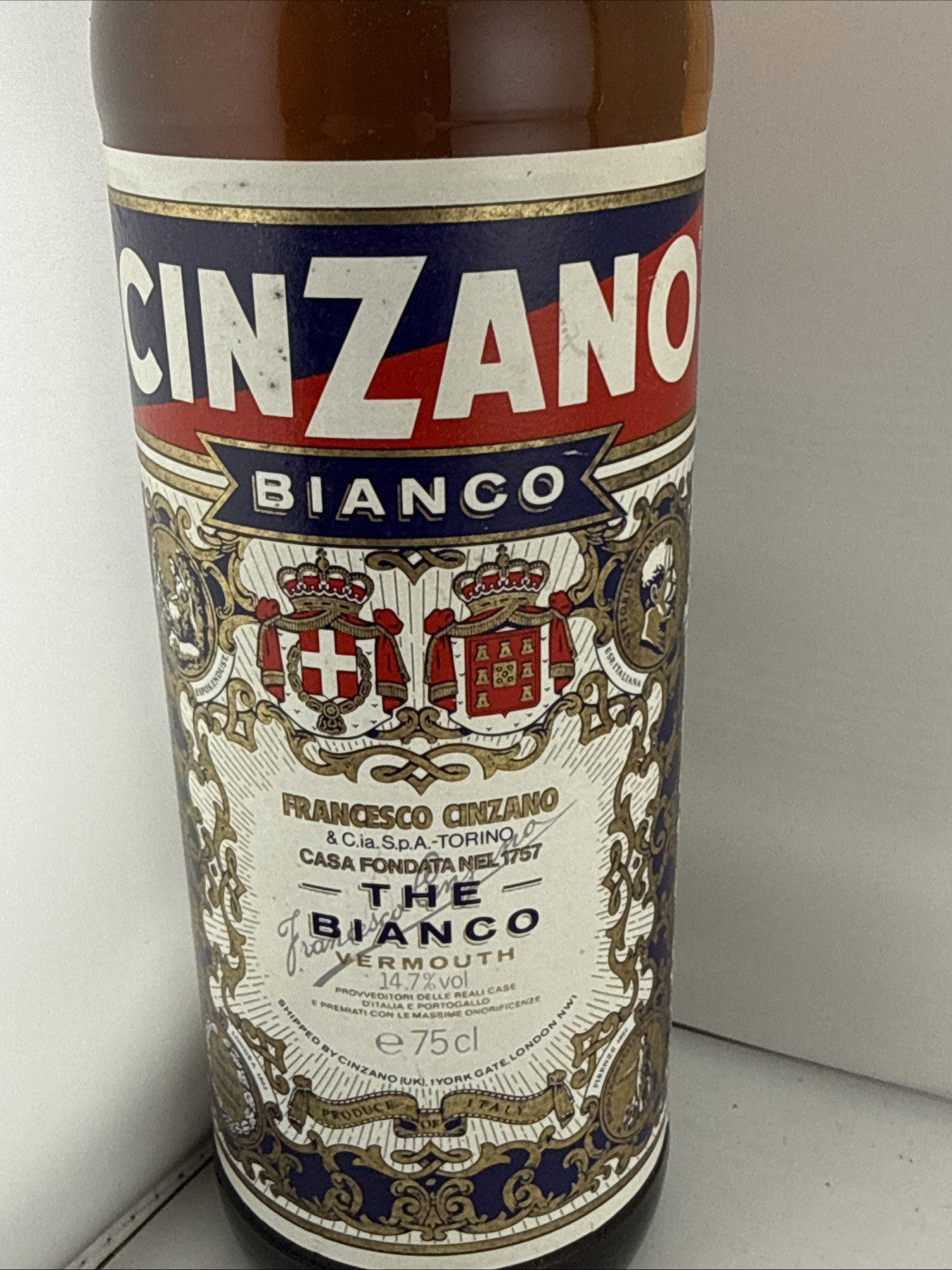 Cinzano Bianco Vermouth 75cl 14.7% Italian Aperitif Sealed 1980s Bottle Vintage