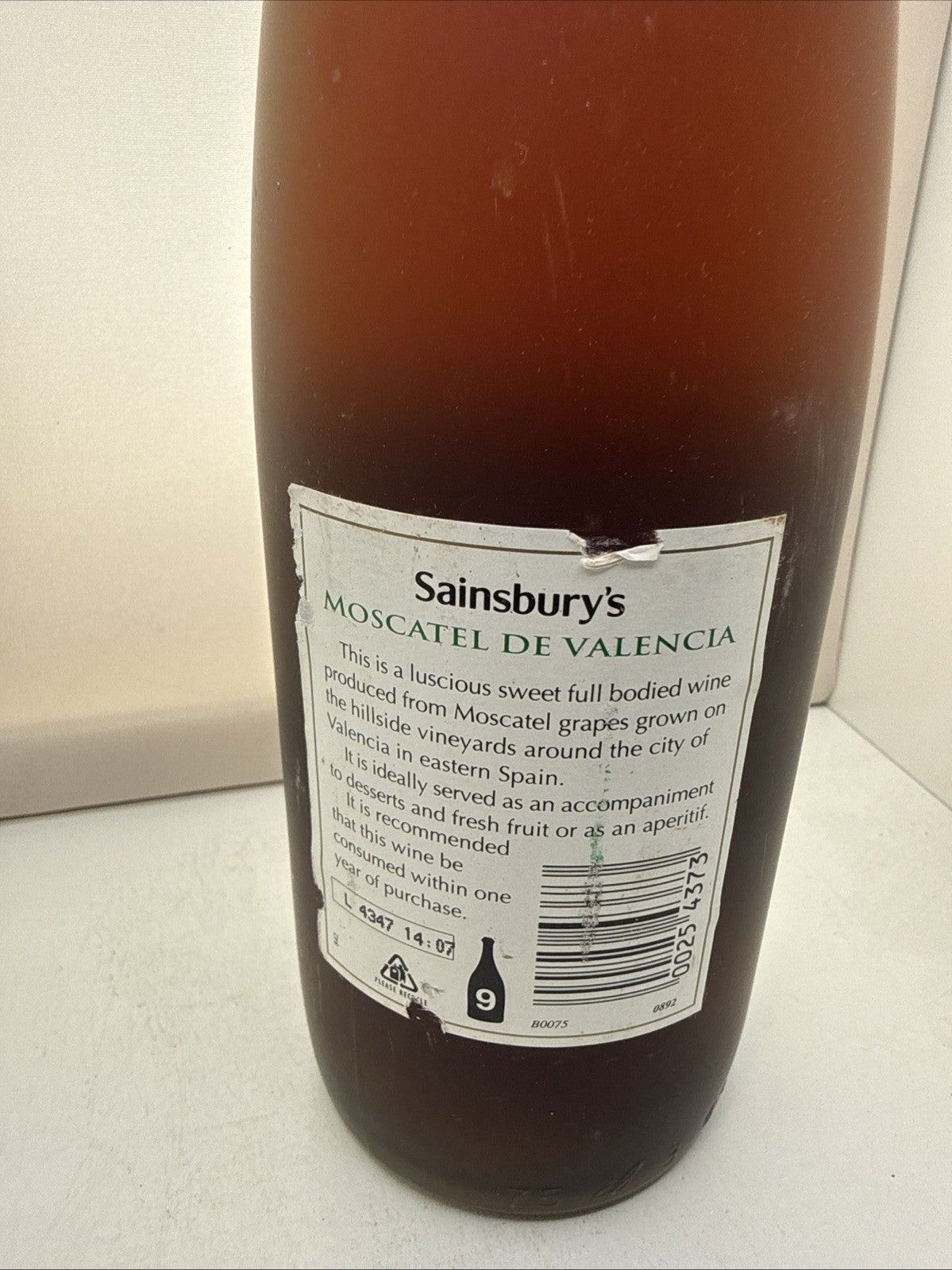 Sainsburys Moscatel de Valencia Sweet Dessert Wine 15% Vintage Spanish