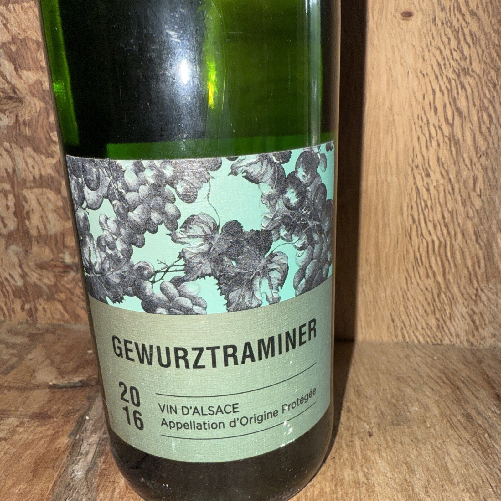 Gewurtztriminer Vin D'alsace 2016