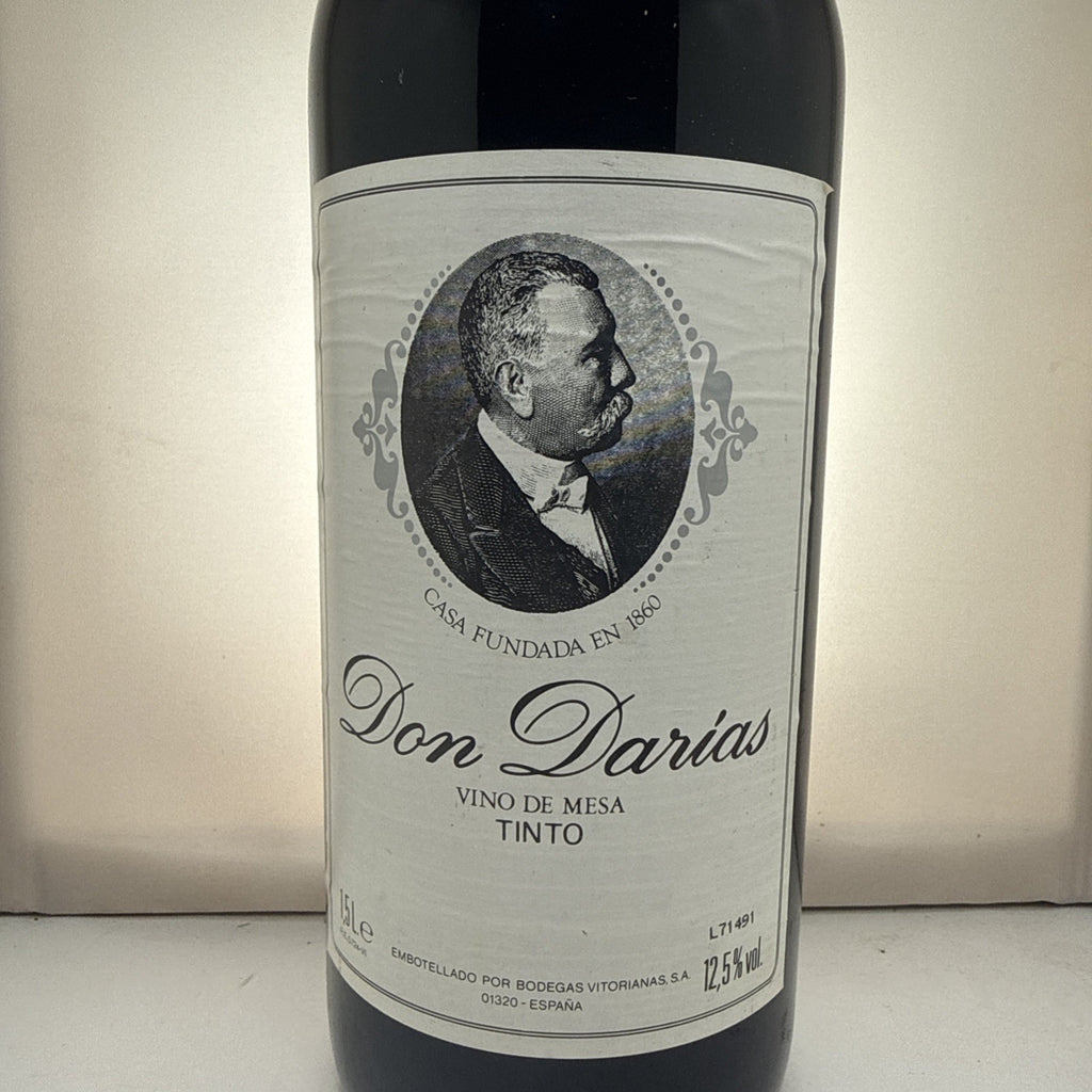 Don Darias Vino de Mesa Tinto (1.5 L, Bodegas Vitorianas) 1990s
